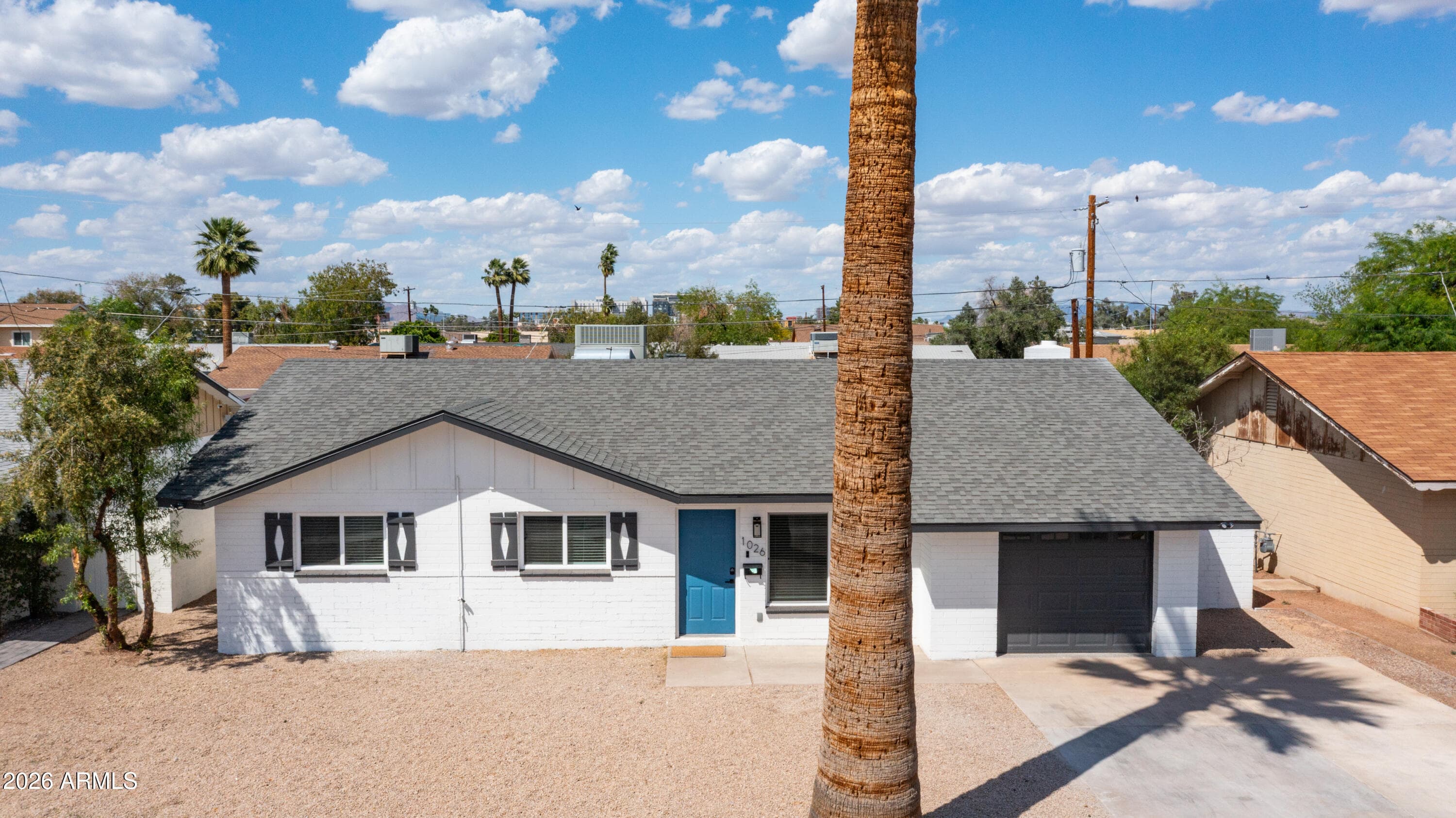 1026 E Concorda Dr — photo 2