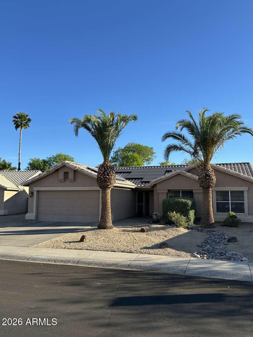 6324 W Irma Ln — photo 1