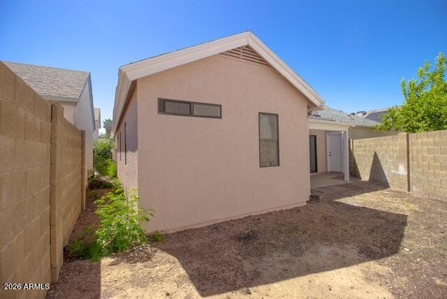 2046 W Columbine Dr — photo 23