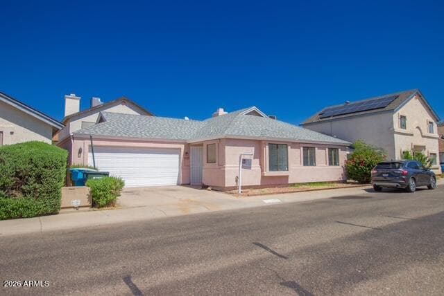 2046 W Columbine Dr — photo 1