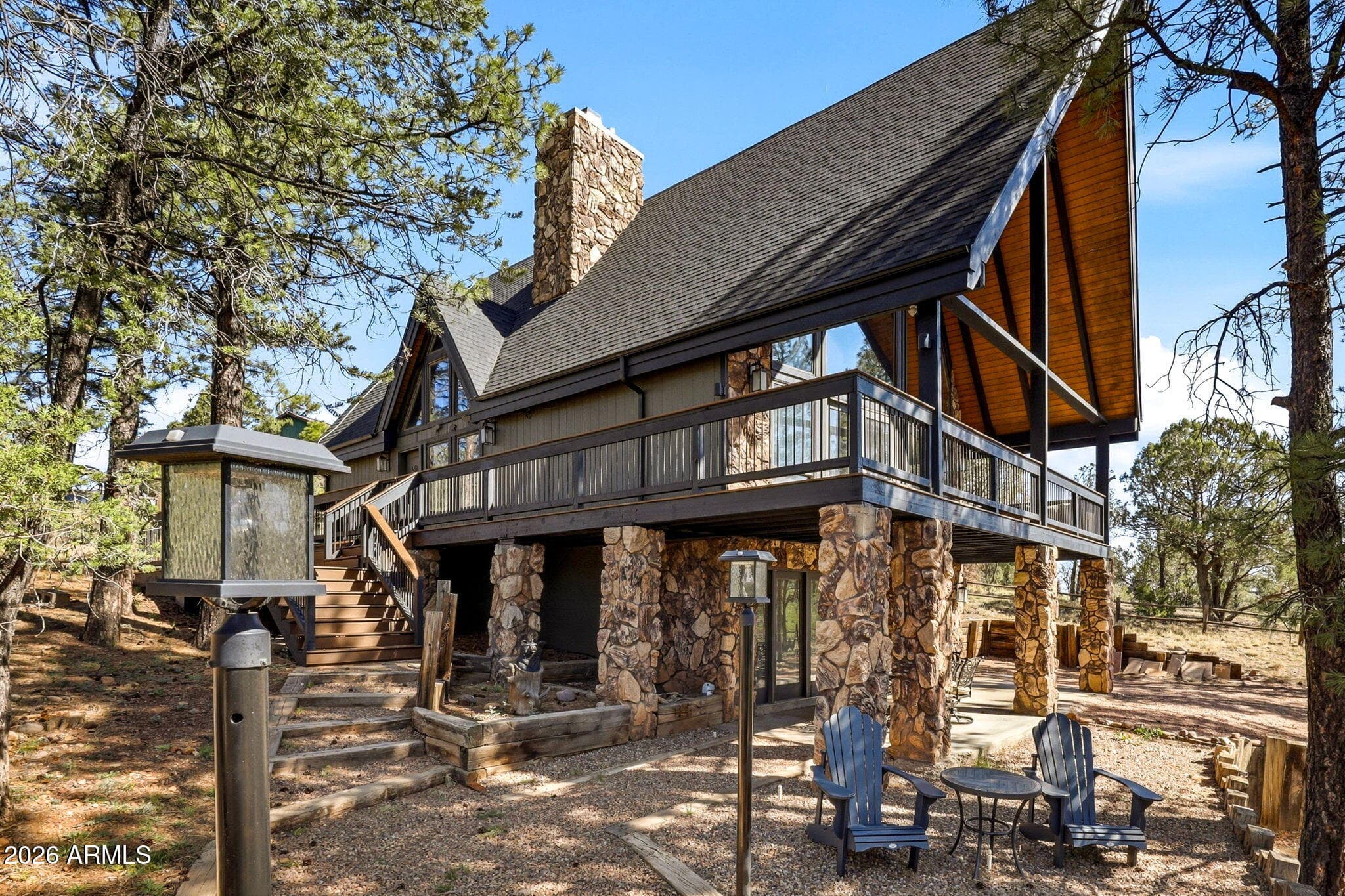 2250 GRIZZLY DR - Photo 3