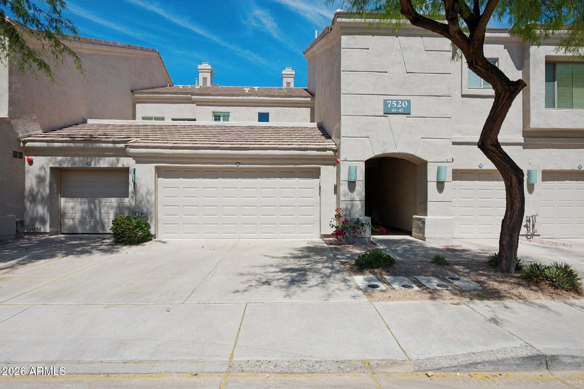 7520 E Earll Dr 44 — photo 1
