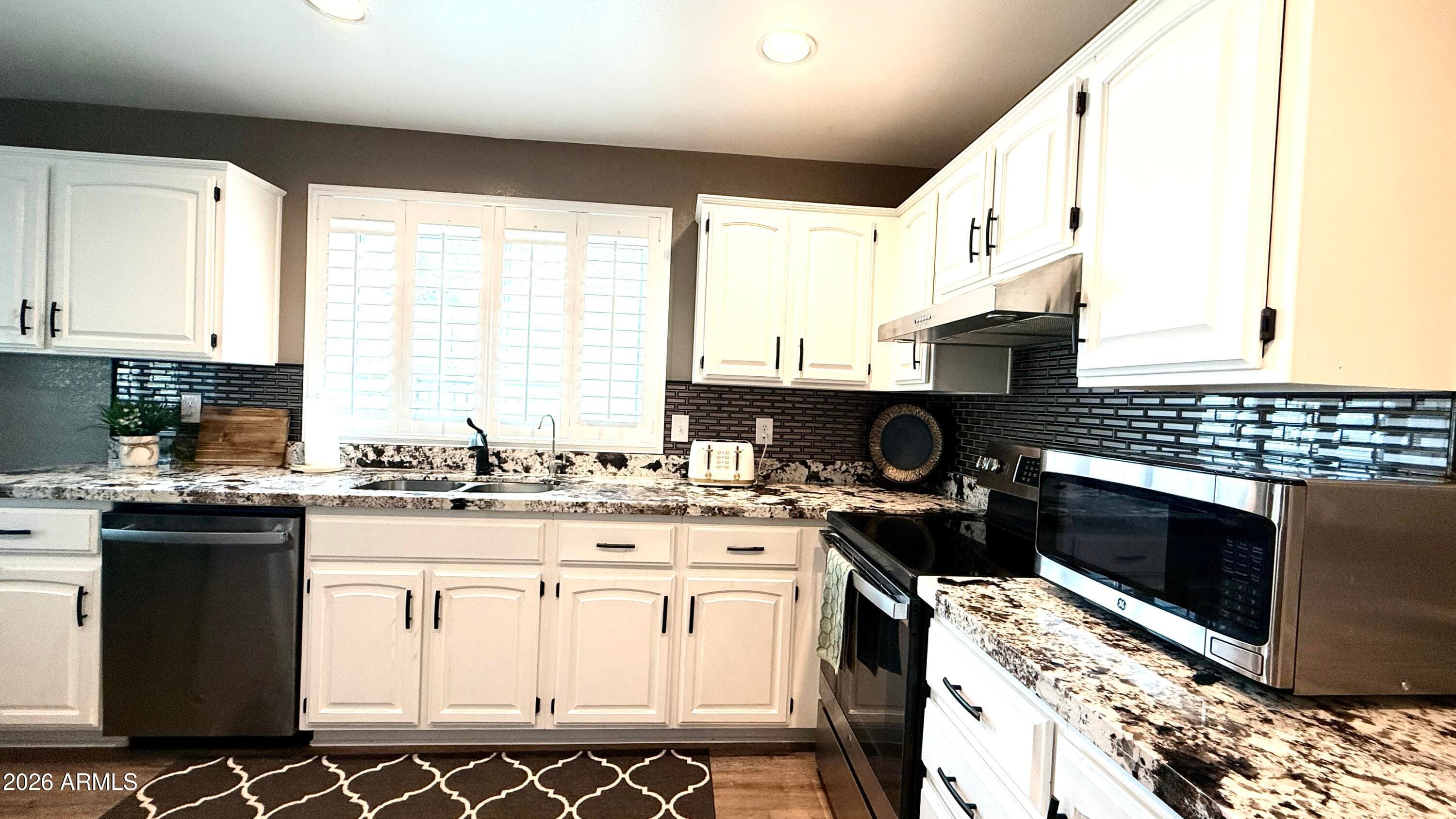 26226 S FLAME TREE DR - Photo 5