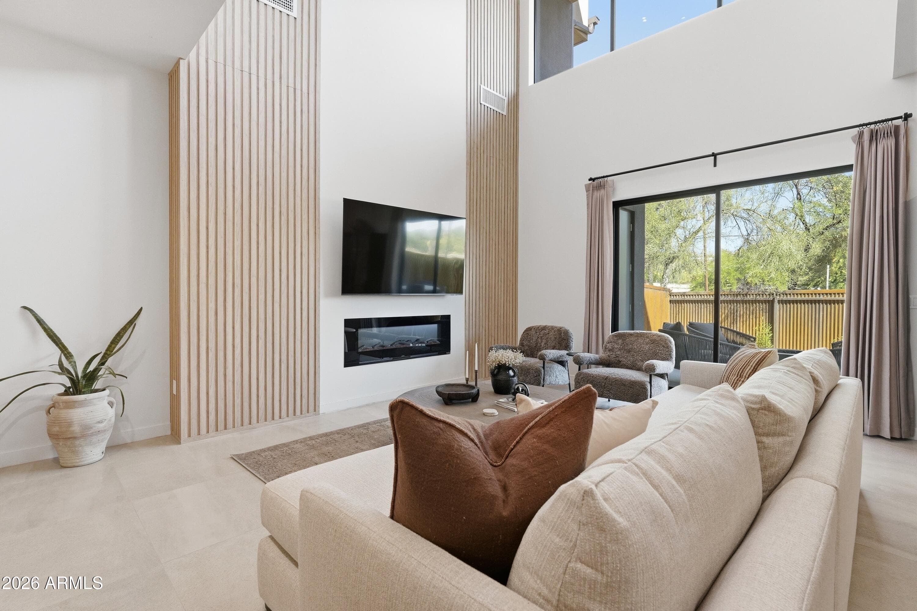 6525 E CAVE CREEK RD - Photo 5