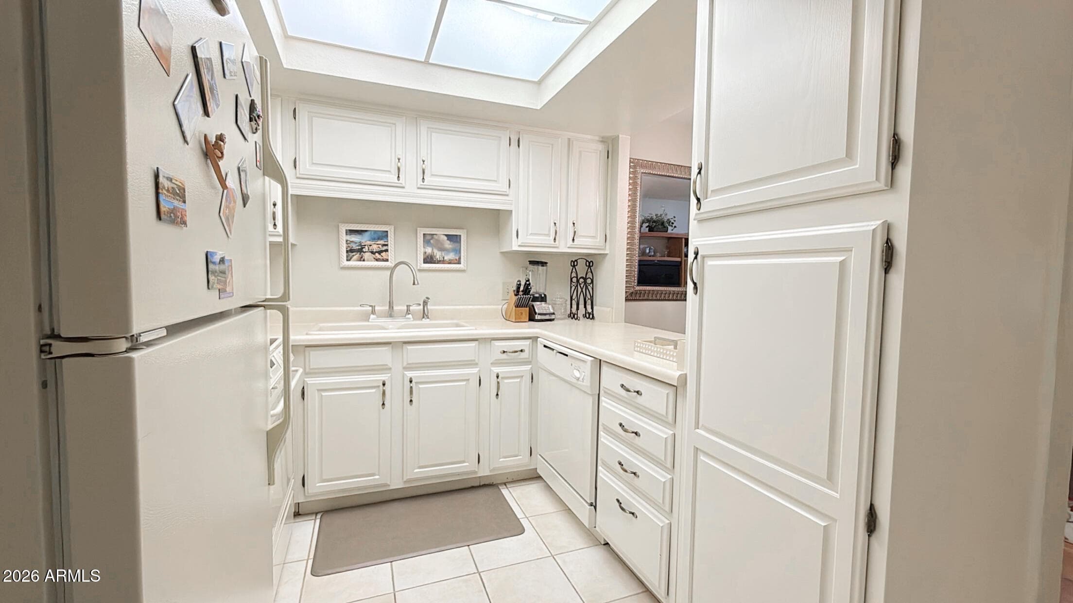 10330 W THUNDERBIRD BLVD - See more photos