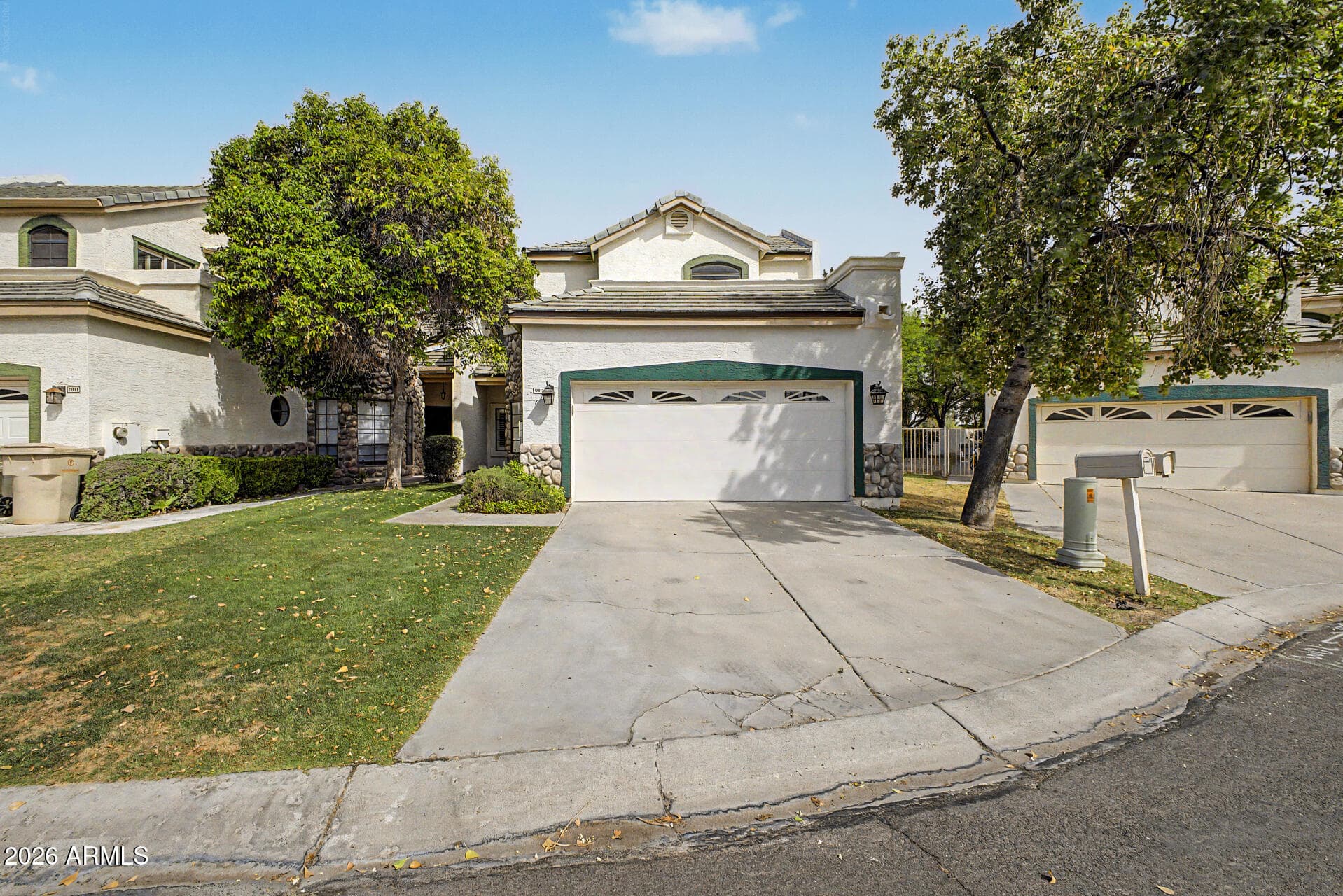 19913 N Denaro Dr — photo 2