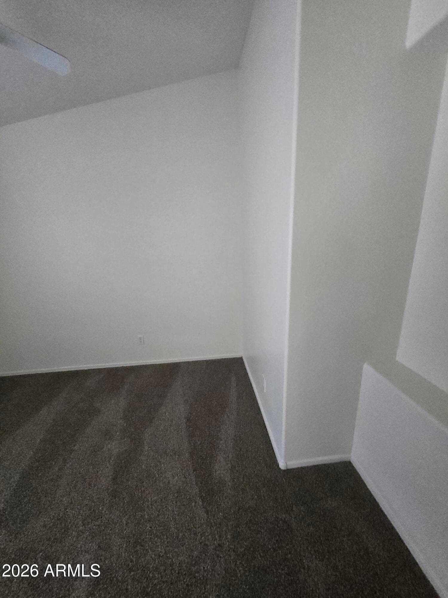 25853 W ELIZABETH AVE - See more photos