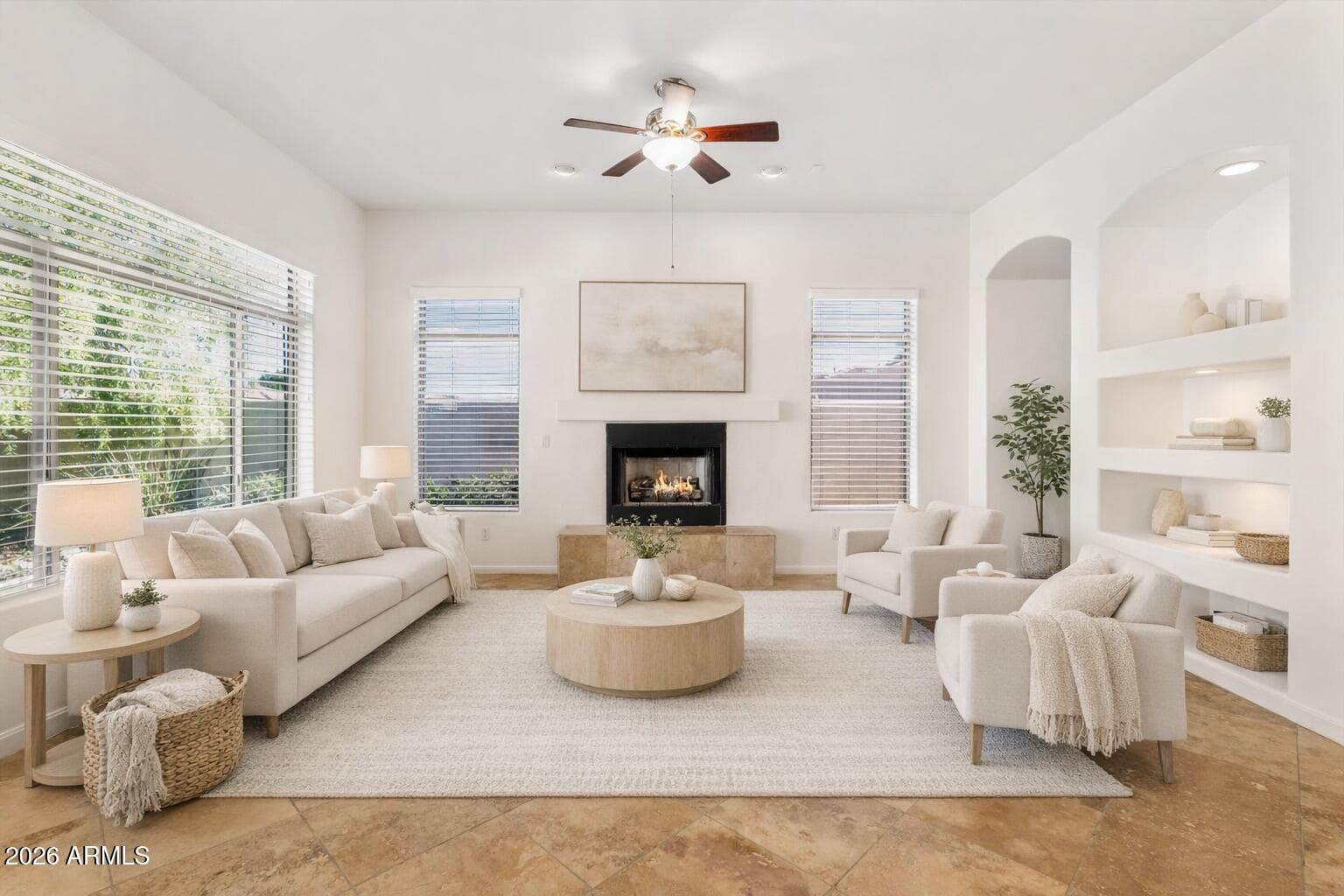2130 E Beautiful Ln — photo 2