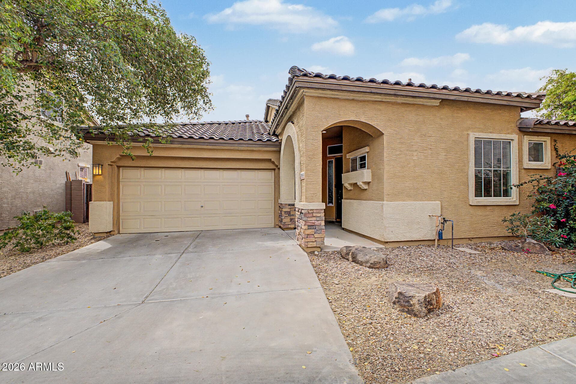 3918 E Pollack St — photo 2