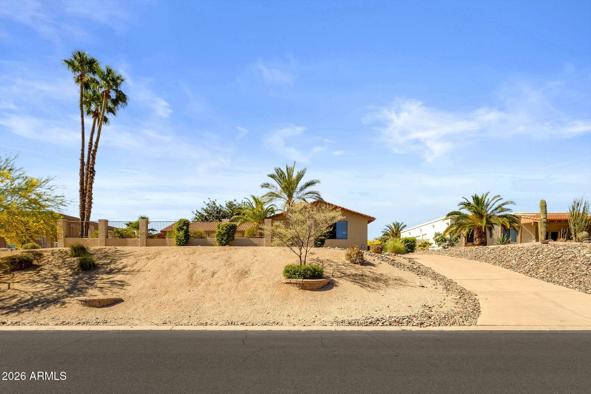10621 N Indian Wells Dr — photo 2