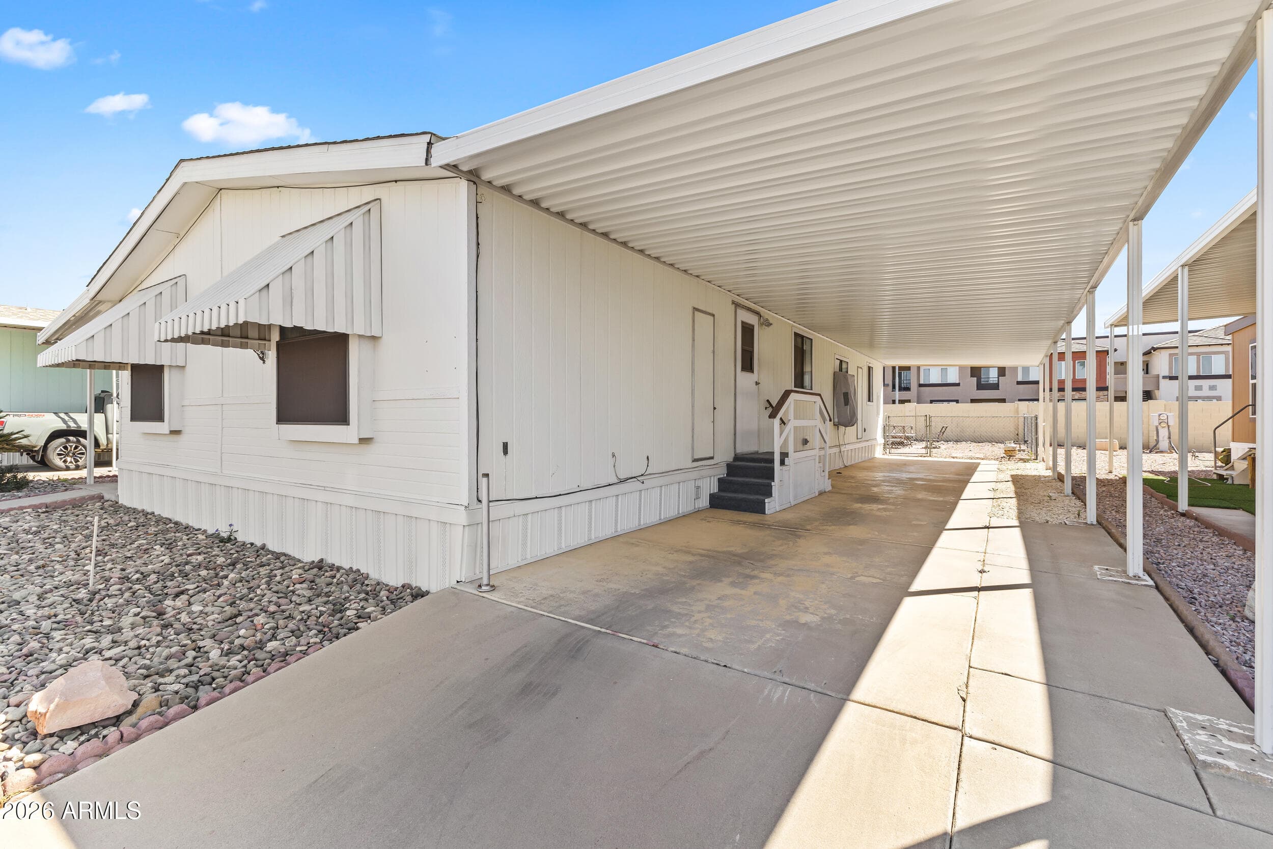 7810 W Peoria Ave 22 — photo 2