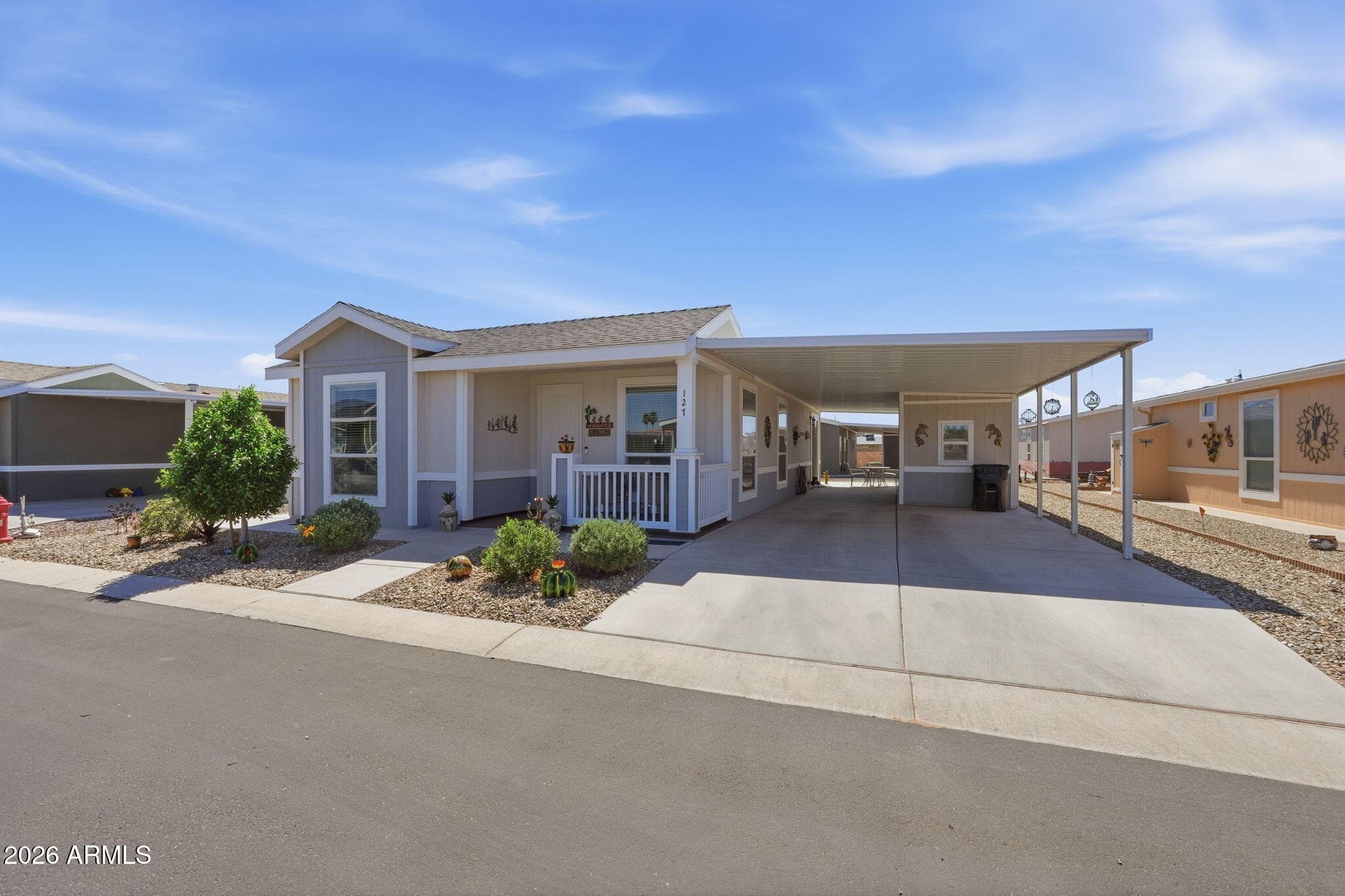 312 E O'neil Dr 127 — photo 2