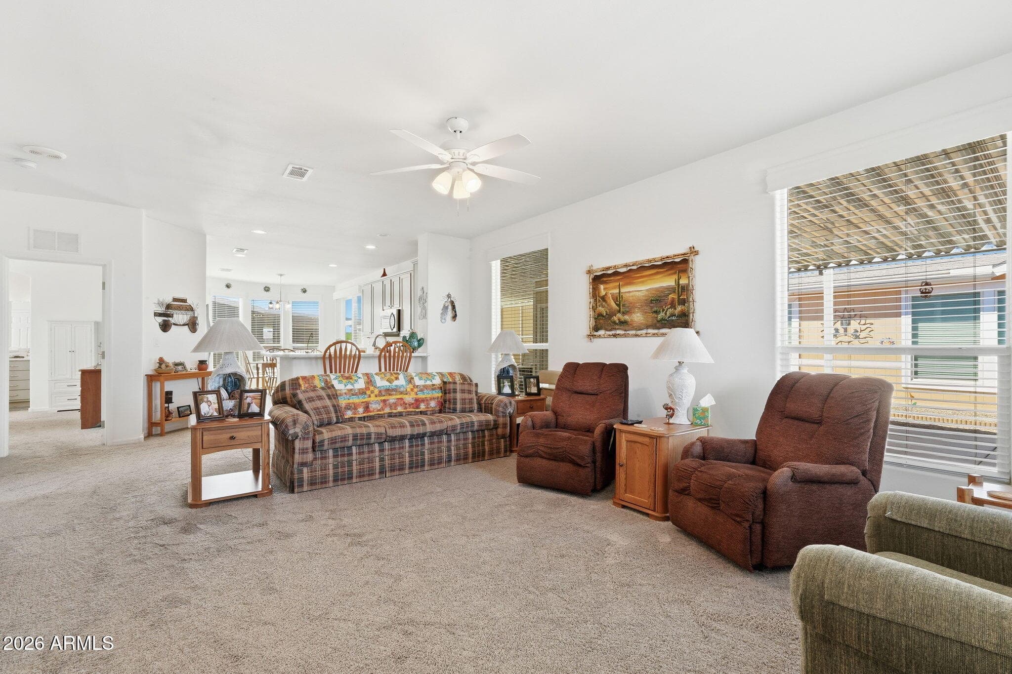 312 E O'NEIL DR - Photo 5