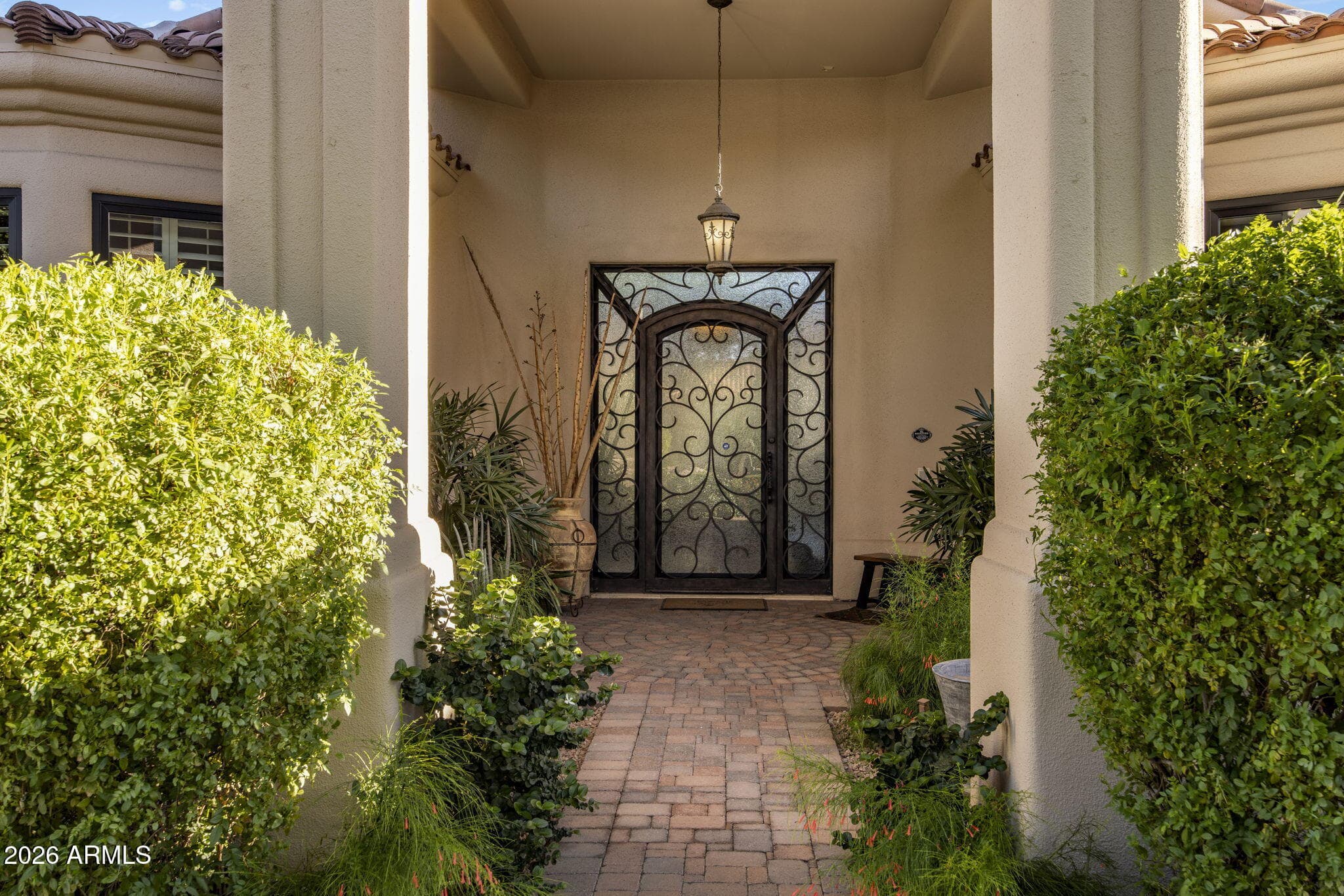 6231 E Yucca St — photo 2