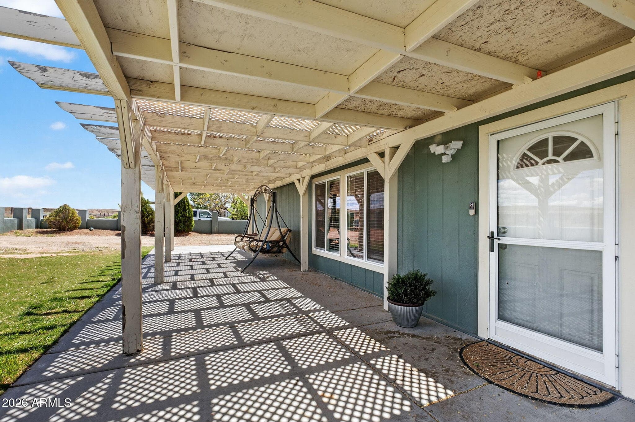 390 N Railroad Ave — photo 2