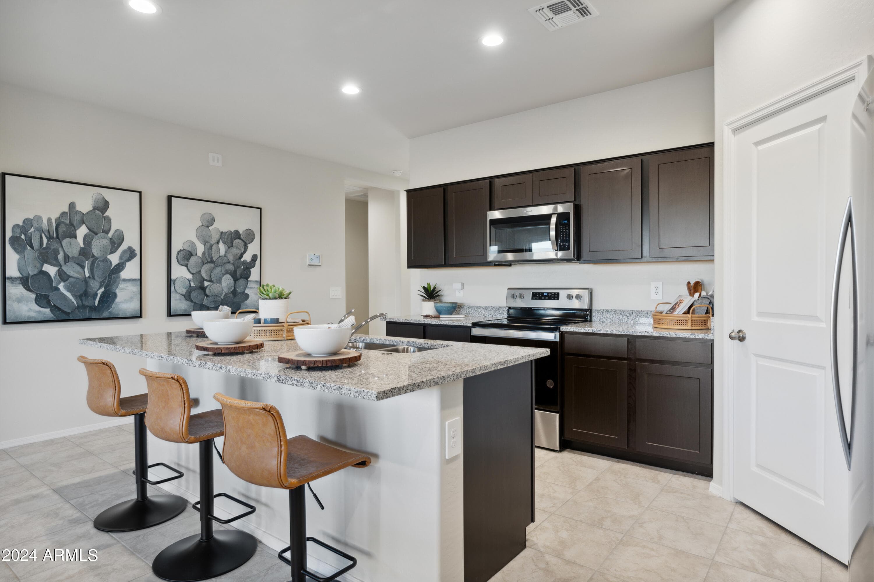 601 W BUNKER HILL ST - See more photos