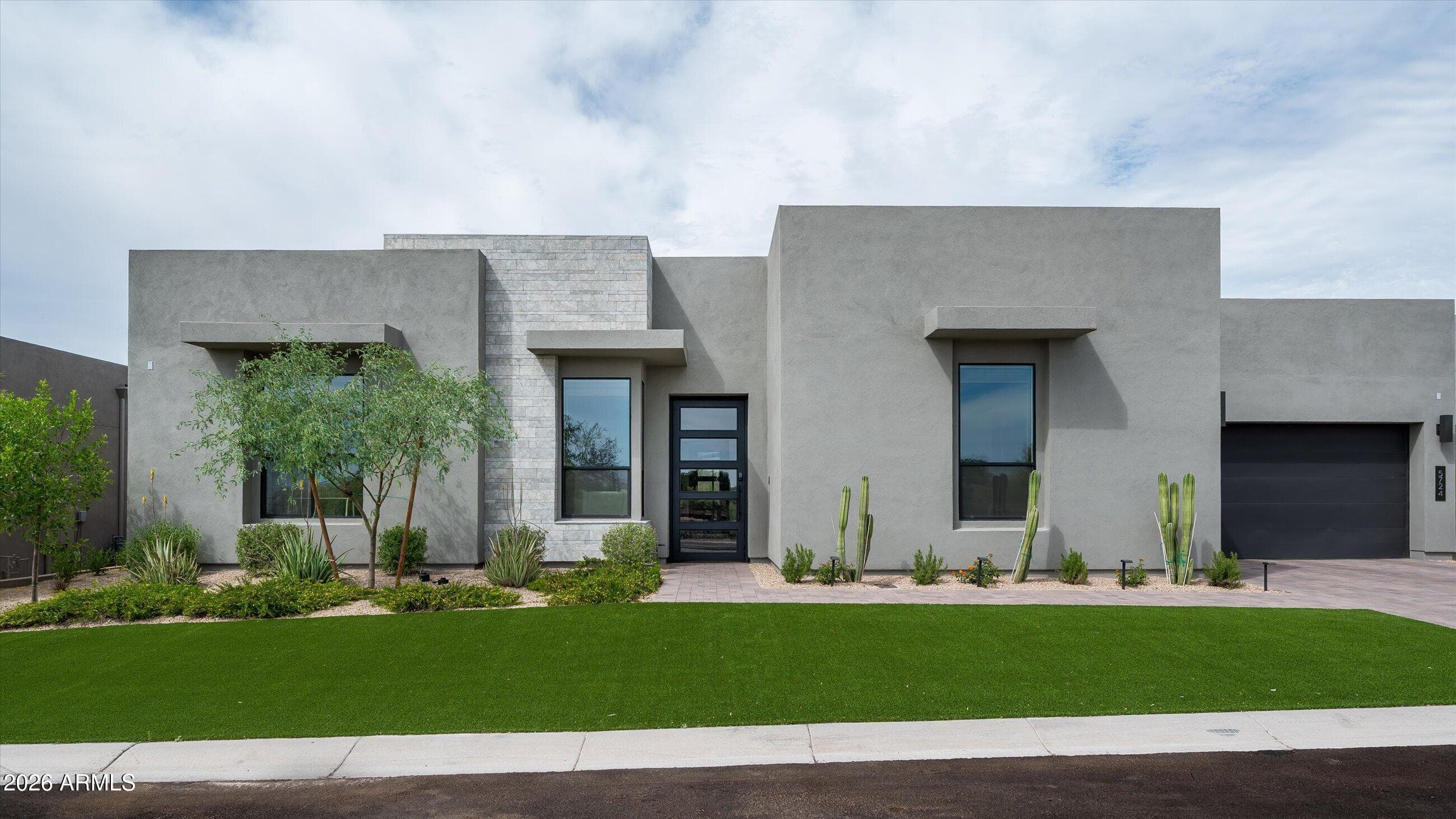 5724 E Moura Dr — photo 1