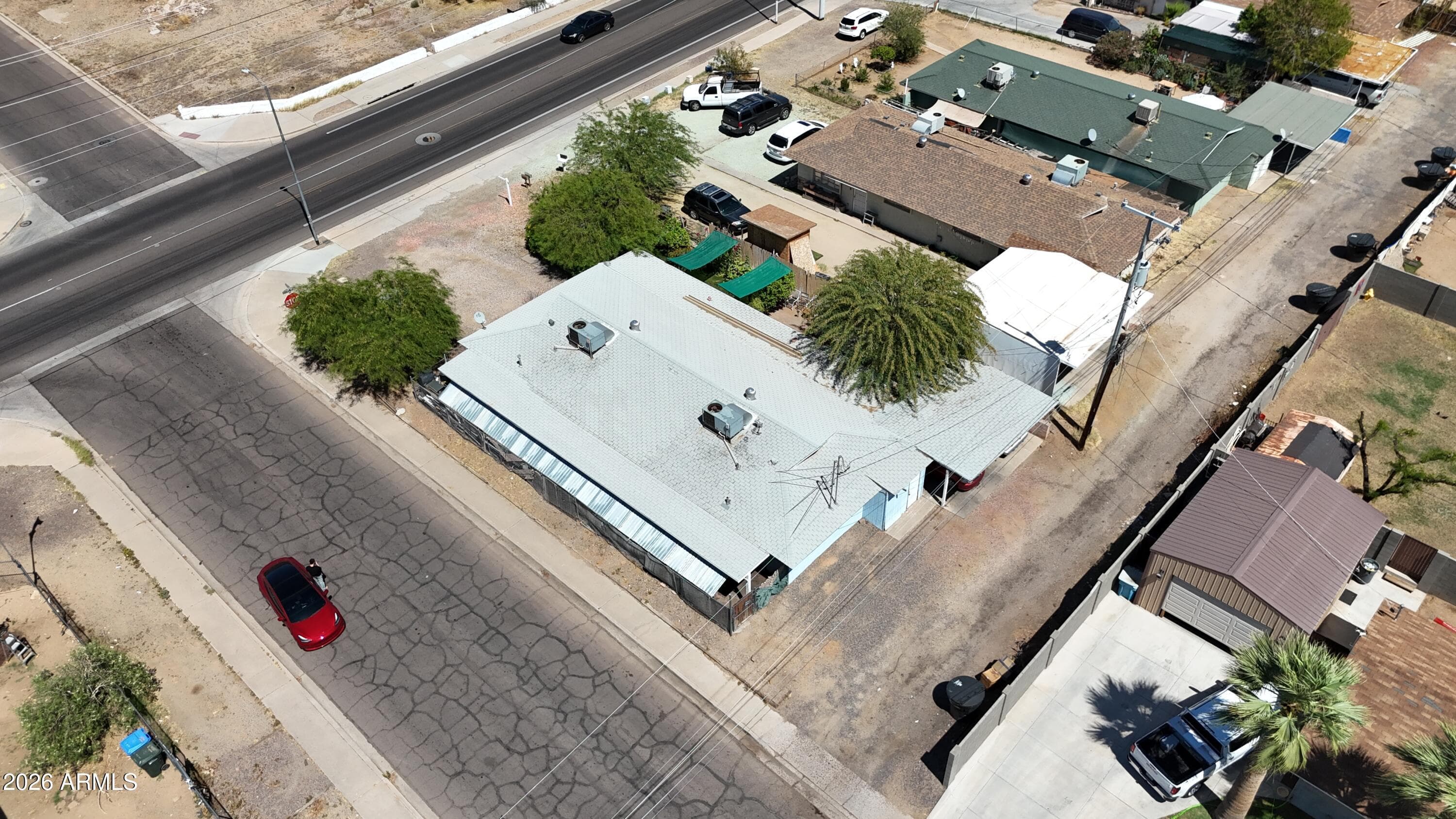 1147 W Peoria Ave — photo 49