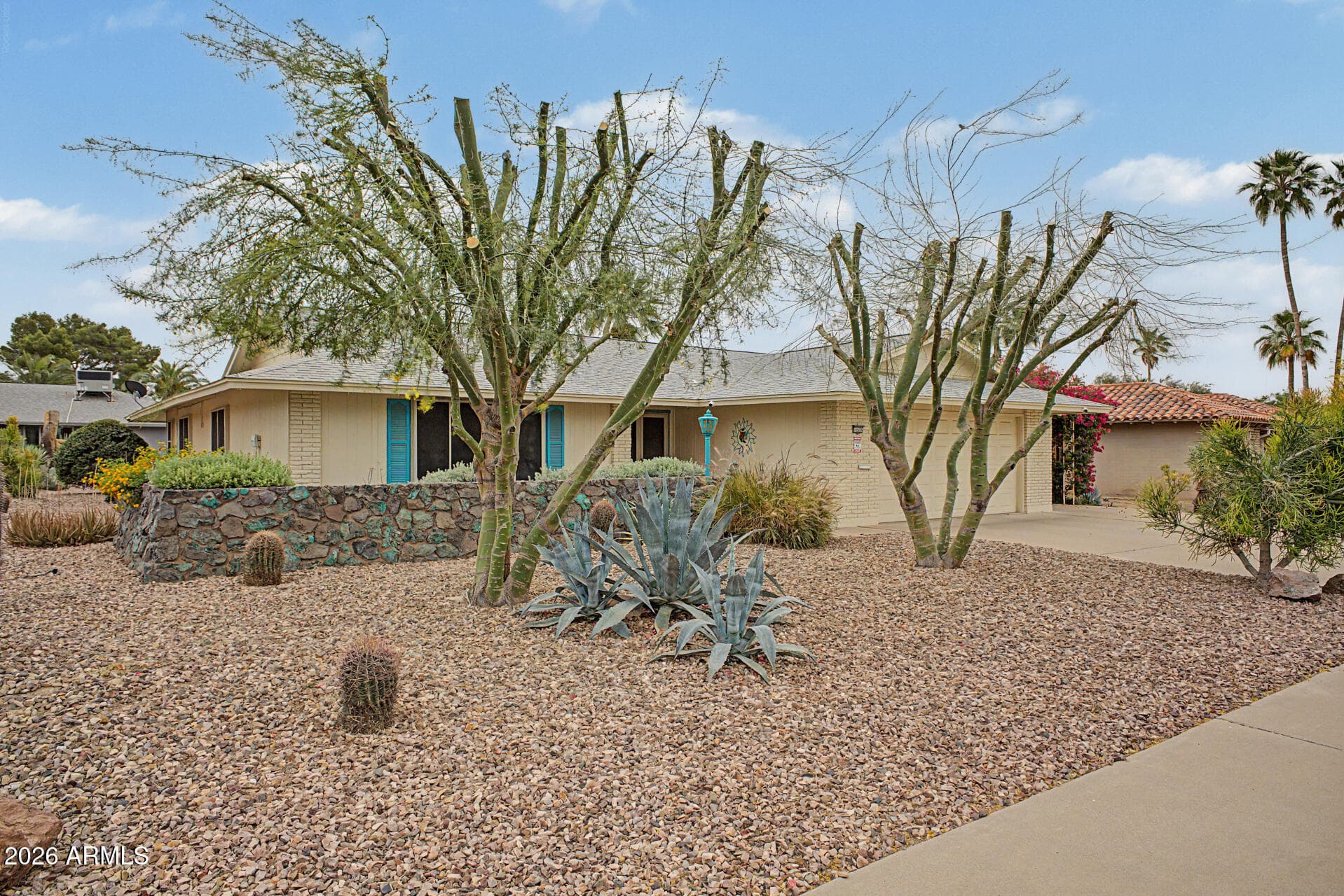 10505 W Cameo Dr — photo 1