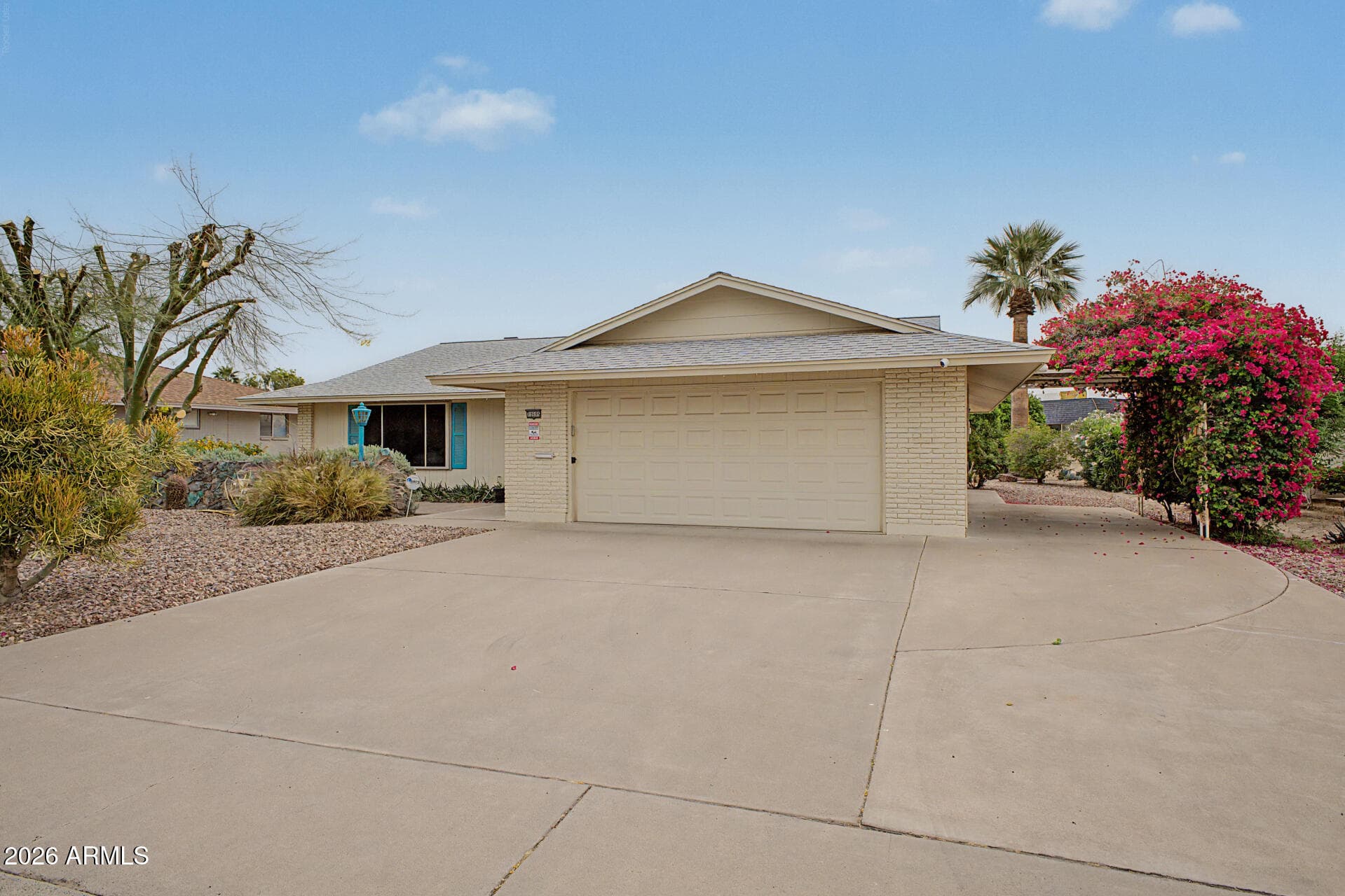 10505 W Cameo Dr — photo 2