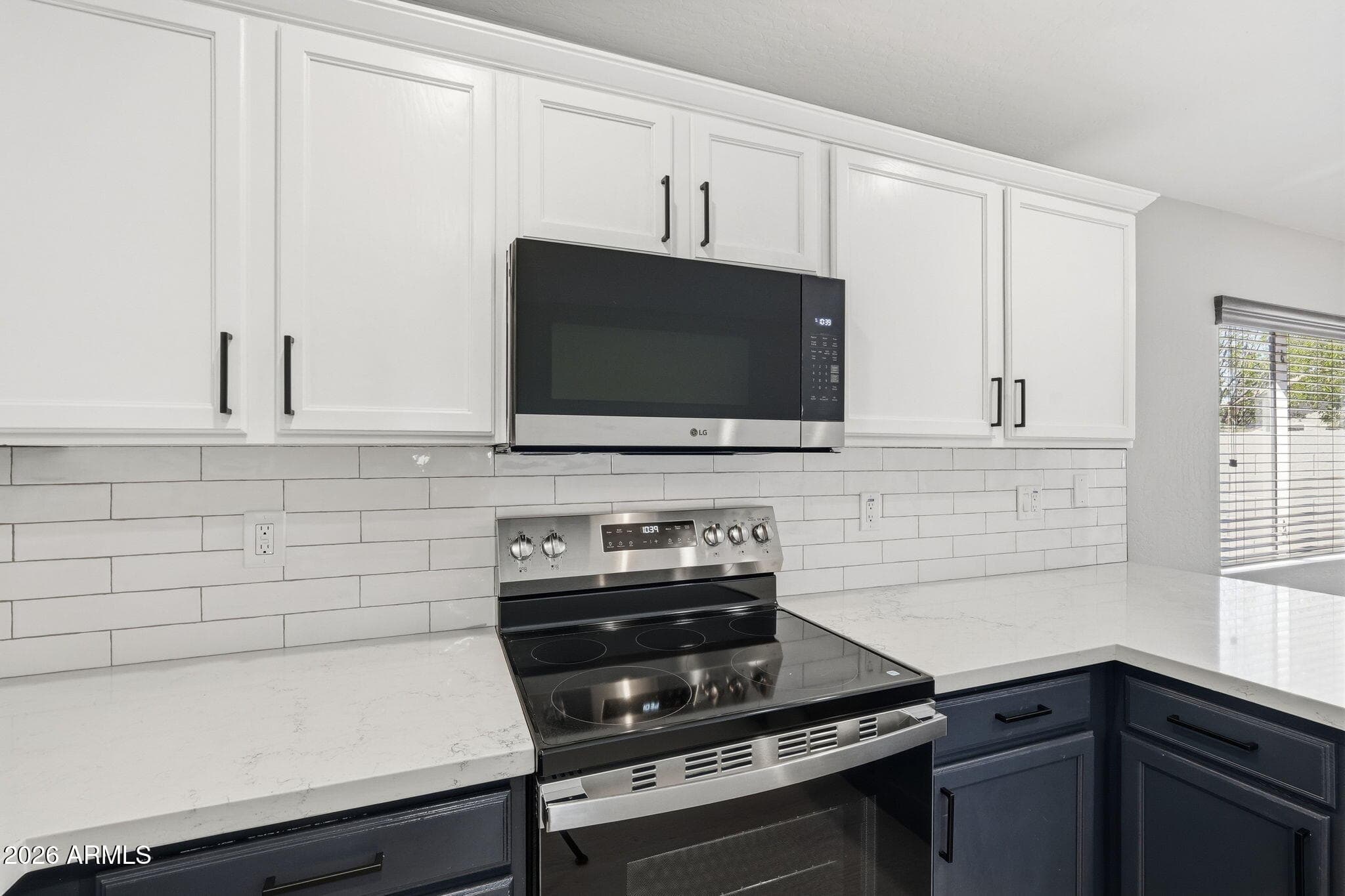 28654 N OLIVINE CT - Photo 4