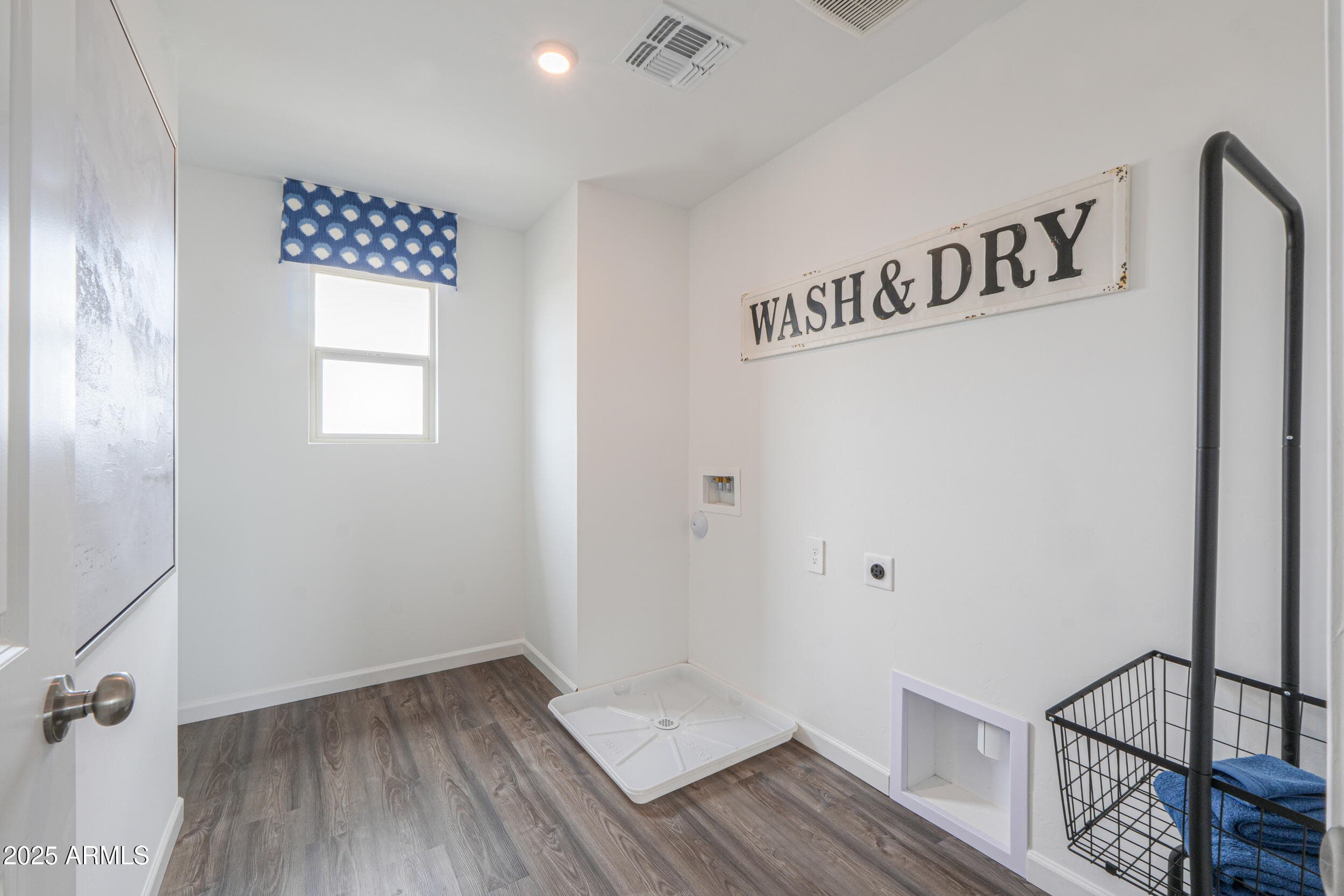 298 W PARK VIEW LN - See more photos