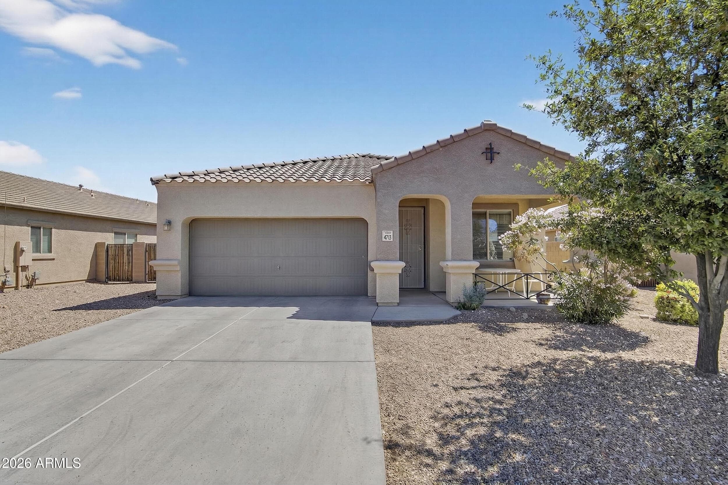 4713 S 237 Dr — photo 1