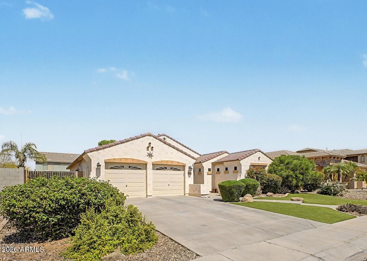 3546 E Fairview St — photo 2