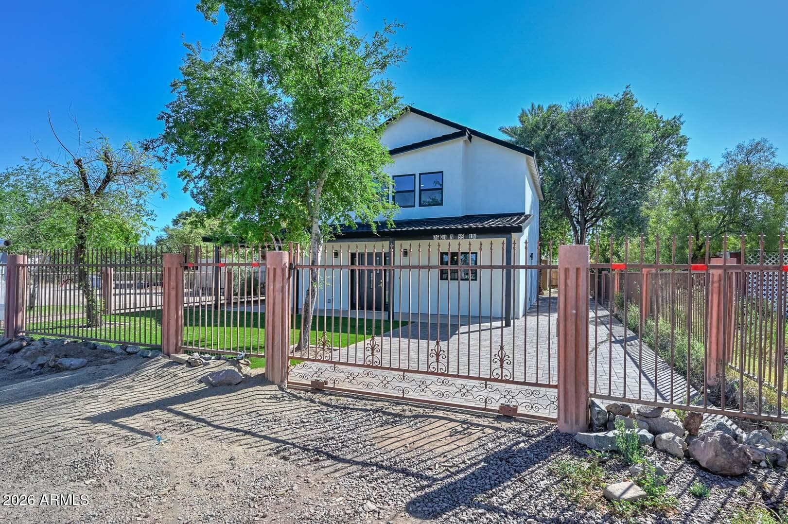 7601 N 59th N Ln — photo 48