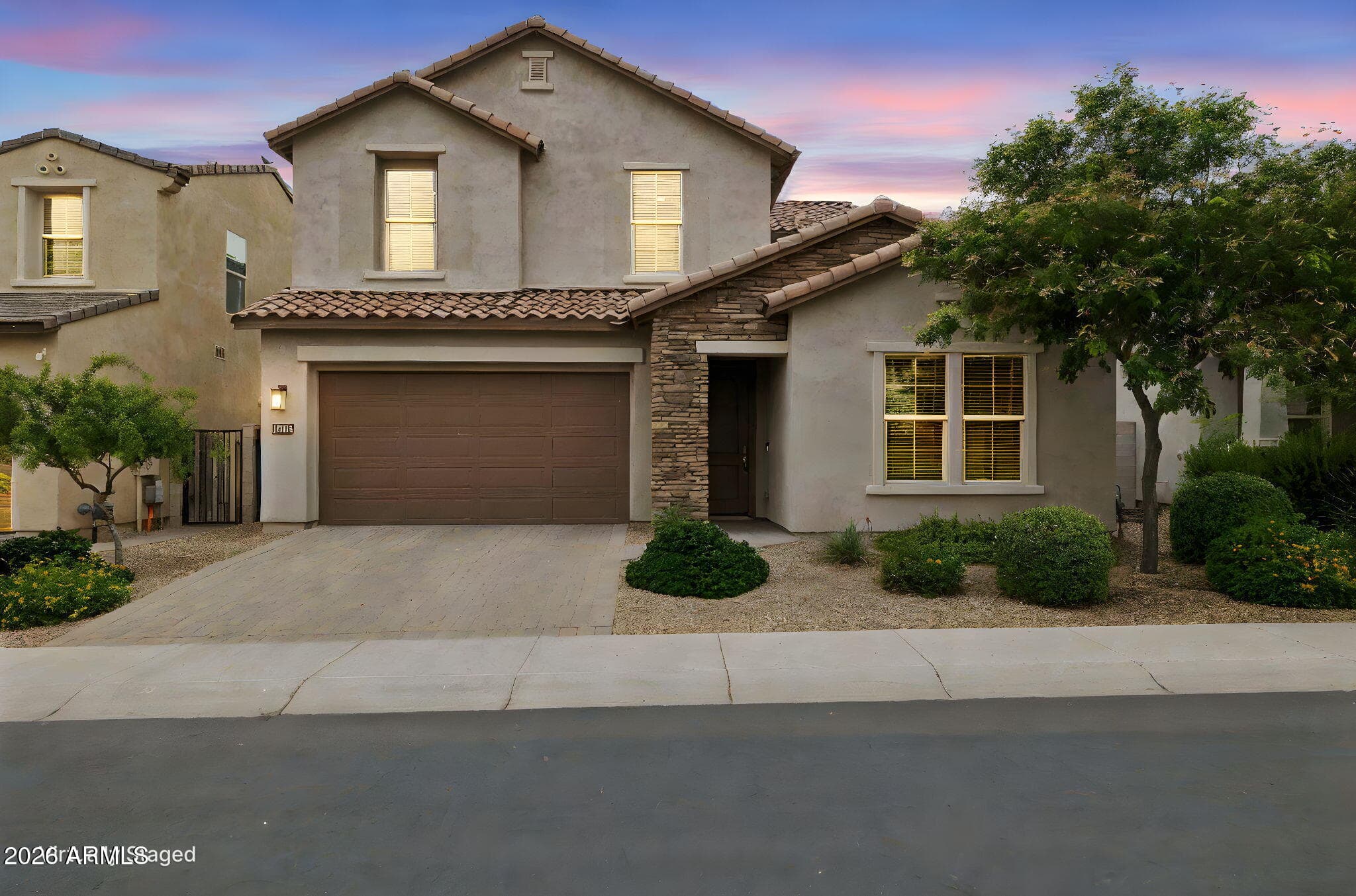 18316 N 65th Pl — photo 1