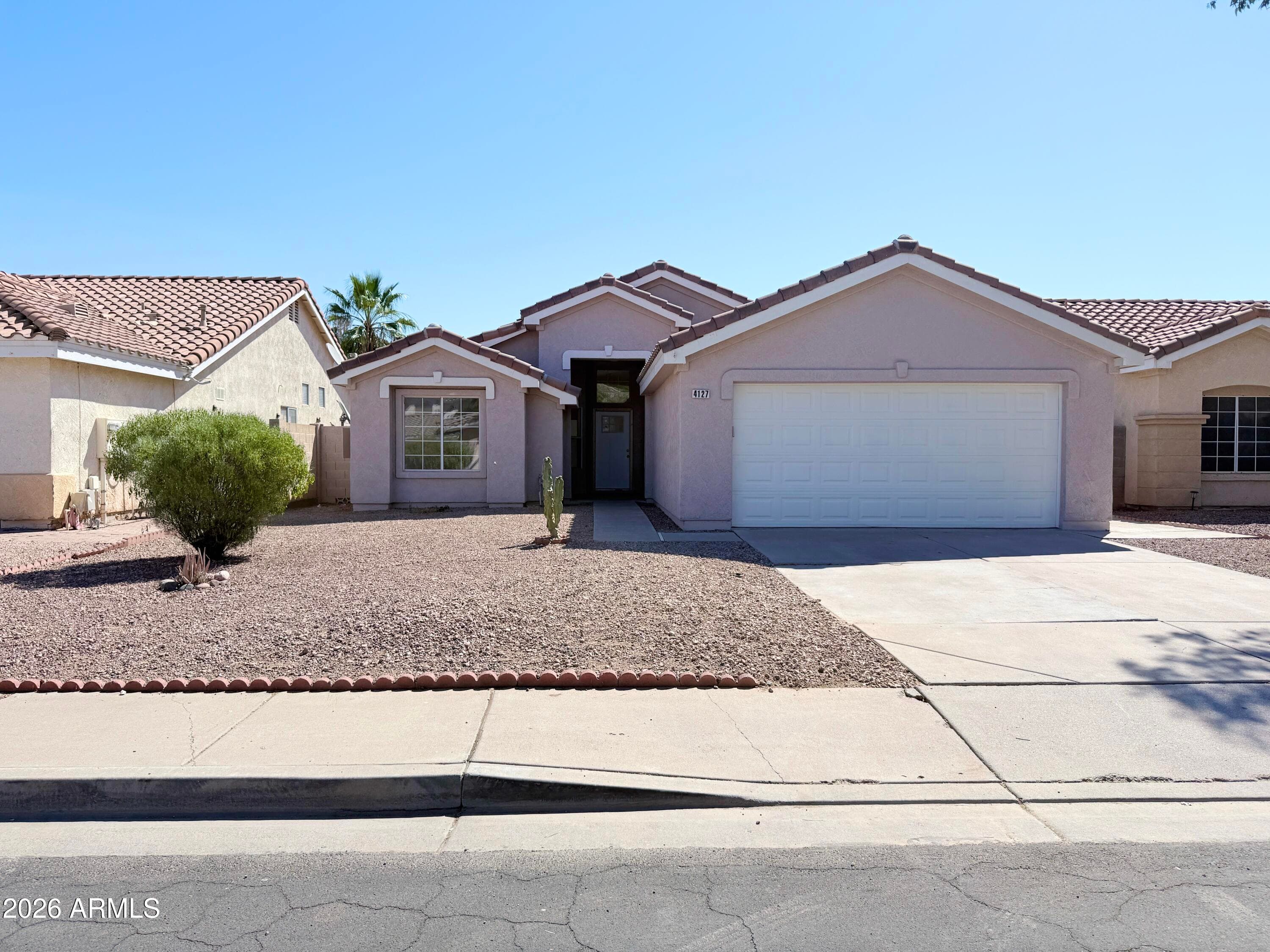 4127 N 100th Ave — photo 2