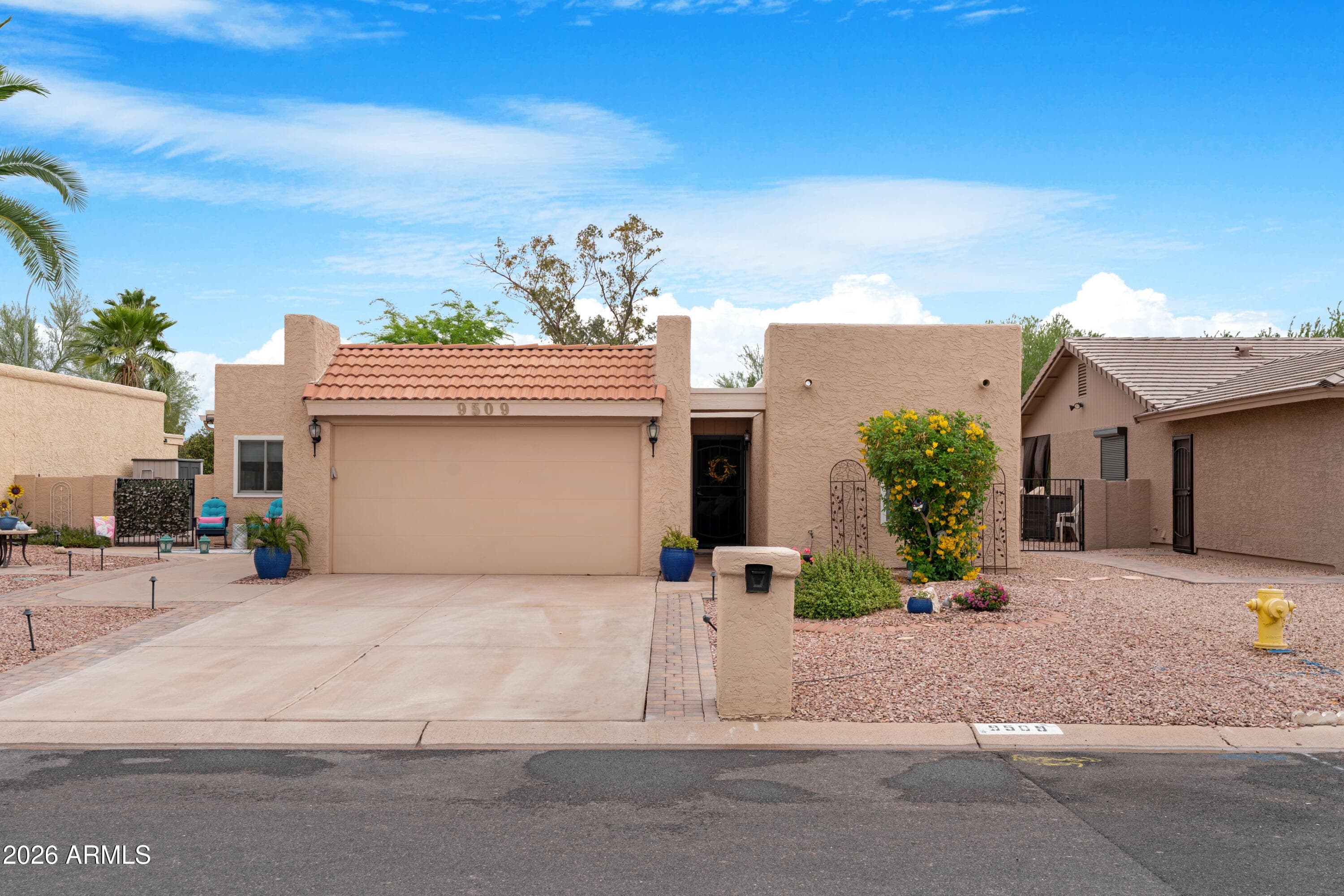 9509 E Fairway Blvd — photo 2
