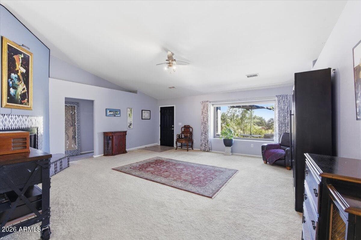 852 Sunrise Blvd — photo 2