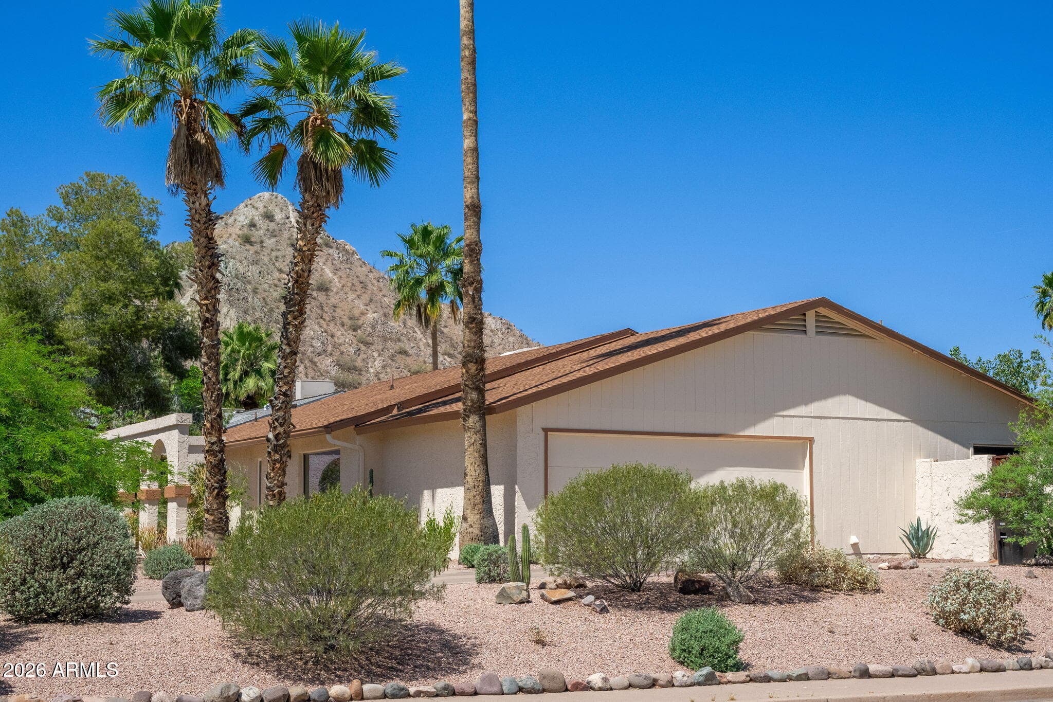 2346 E Mescal St — photo 1