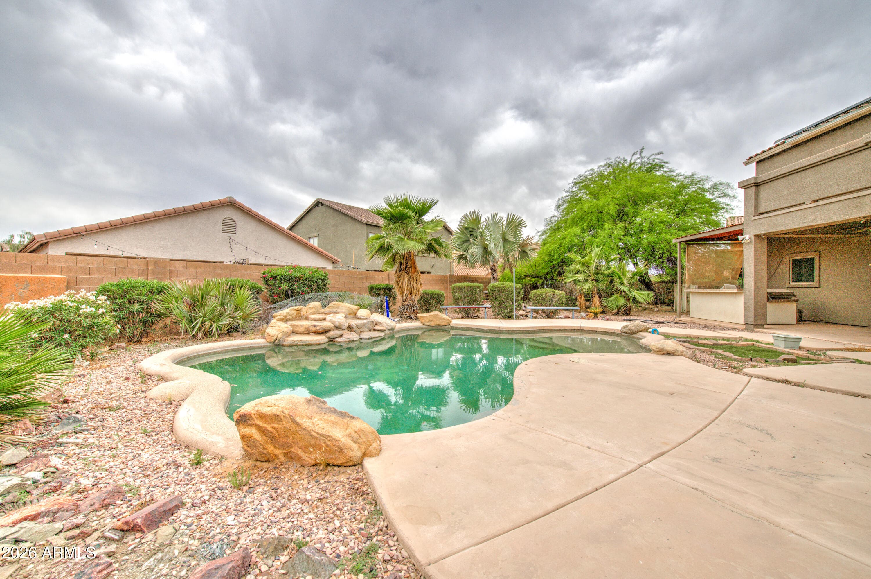 4933 W St Catherine Ave — photo 30