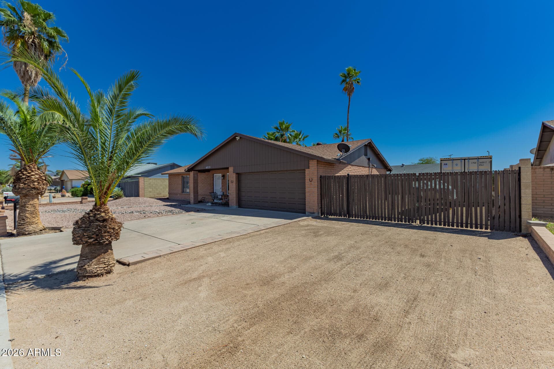 4815 W Rosewood Dr — photo 1