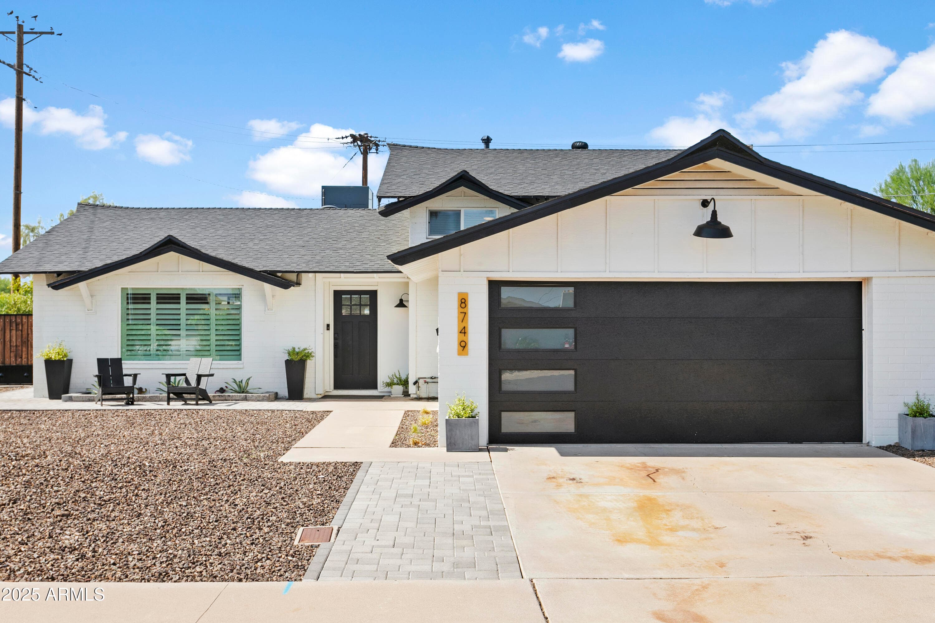 8749 E Montebello Ave — photo 1