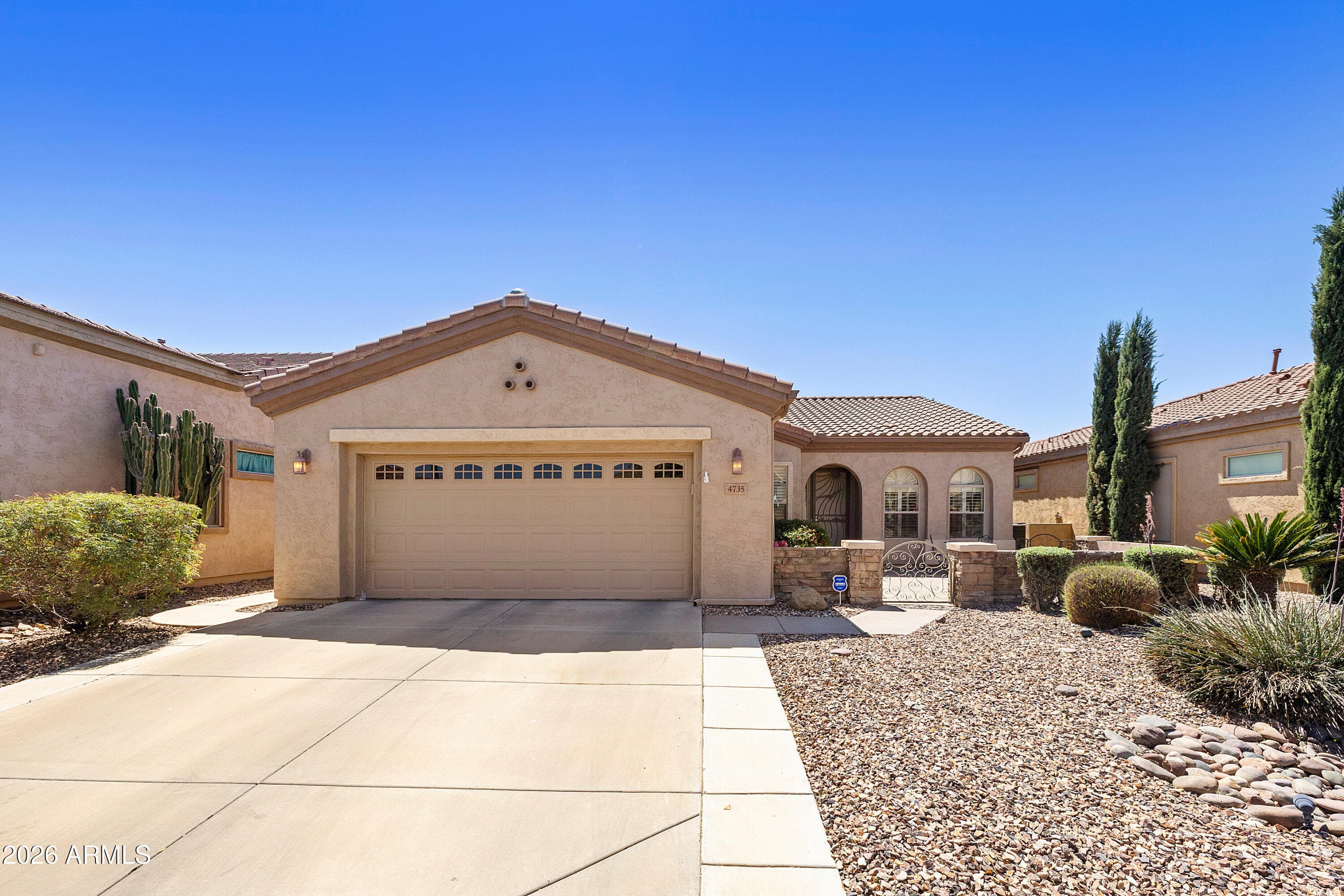 4735 E Sourwood Dr — photo 1