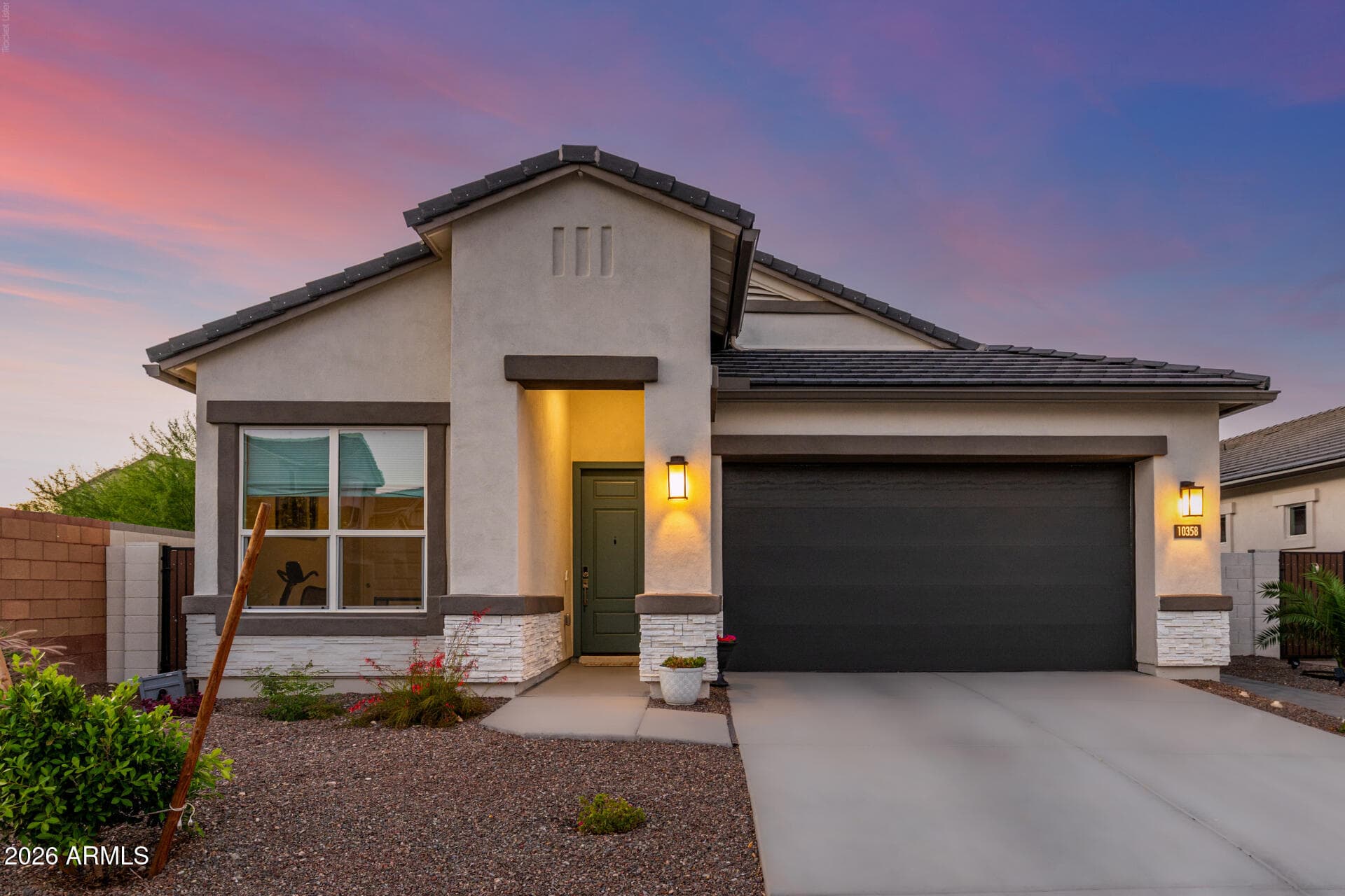 10358 W Albert Ln — photo 2