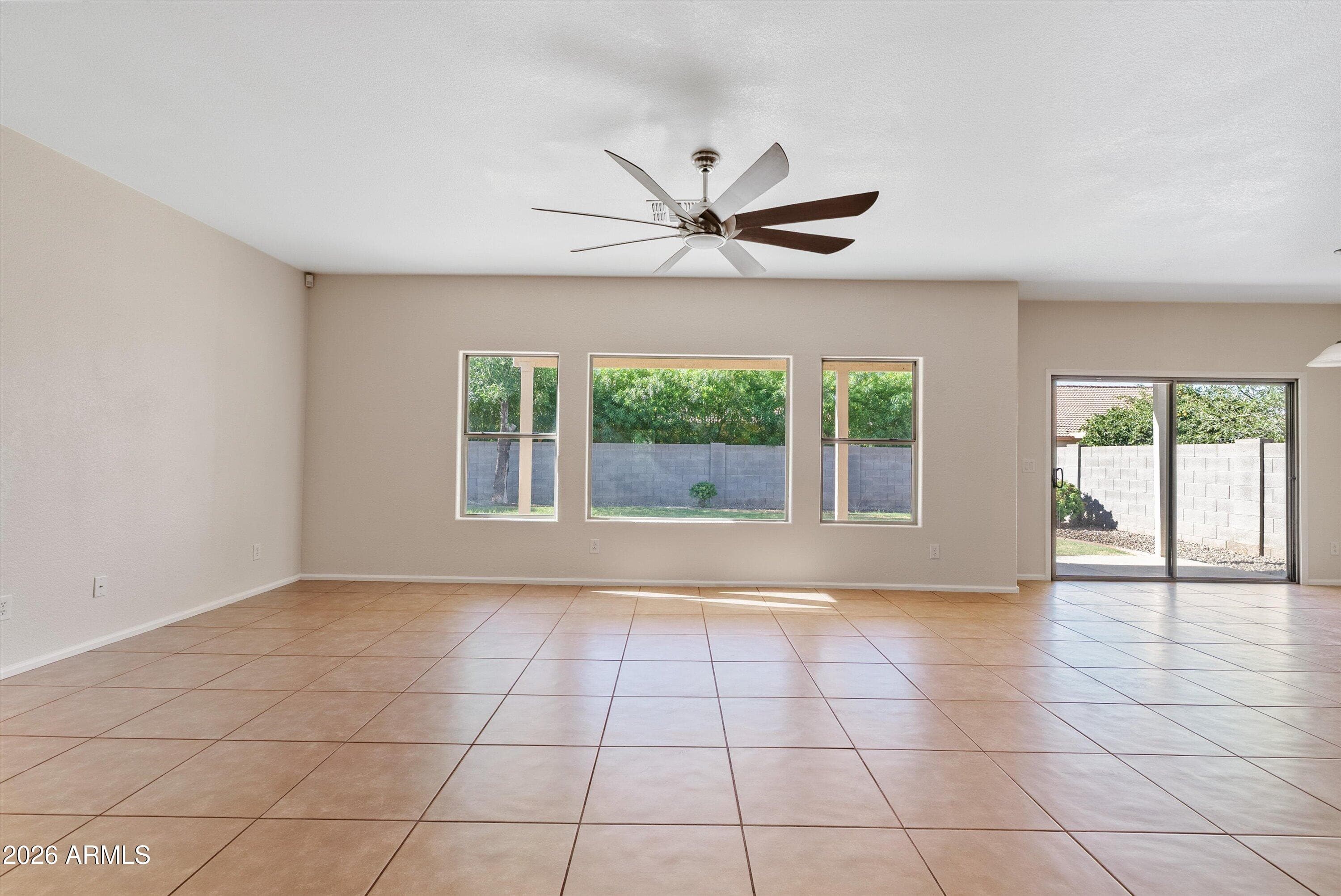 3645 E Camden Ave — photo 2