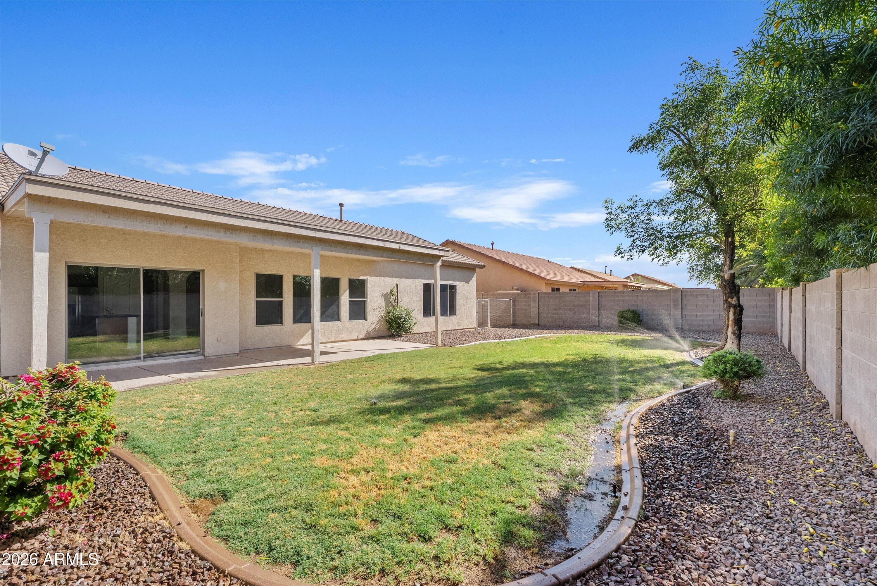 3645 E Camden Ave — photo 31