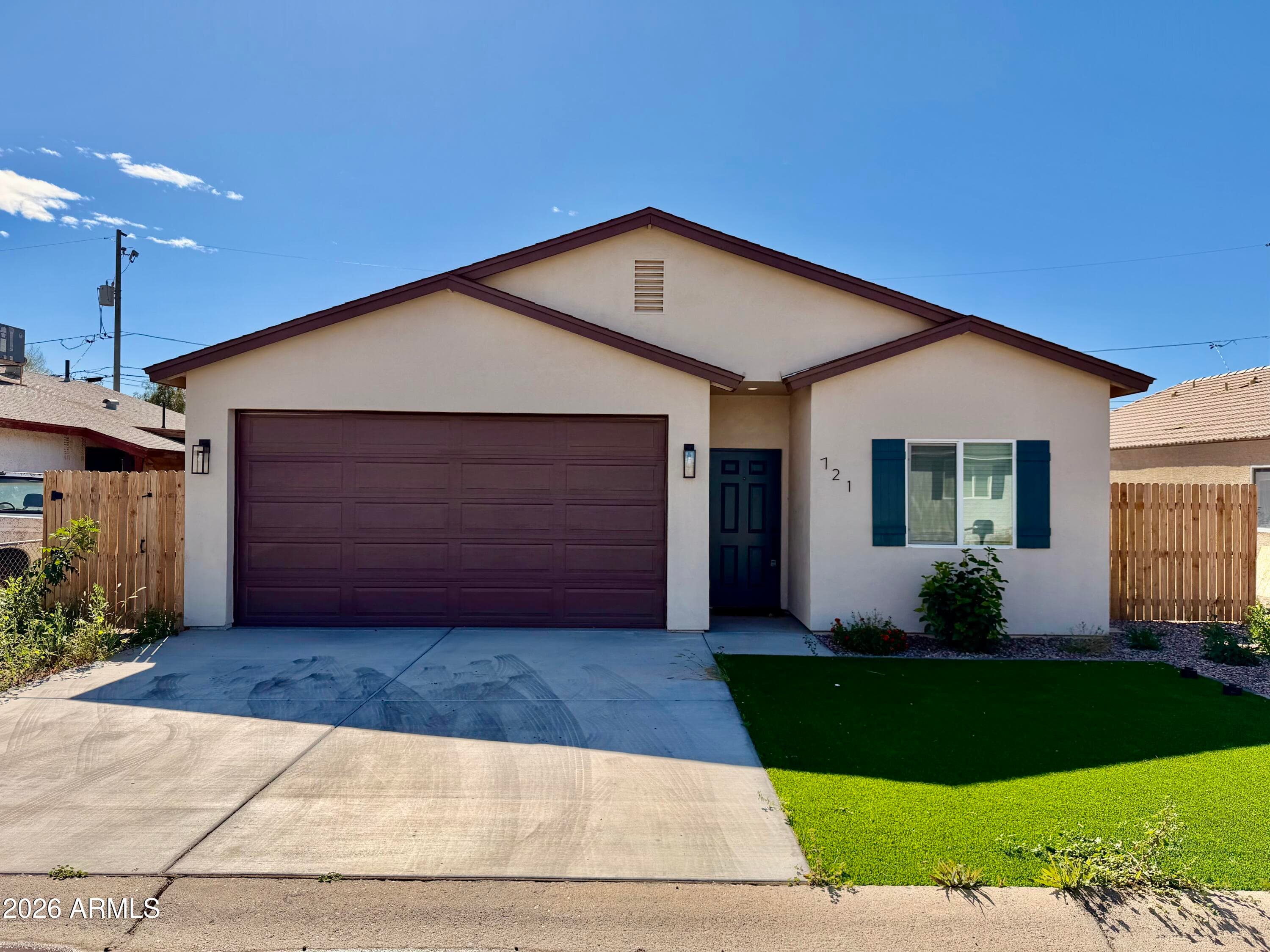 721 W Ocotillo St — photo 1