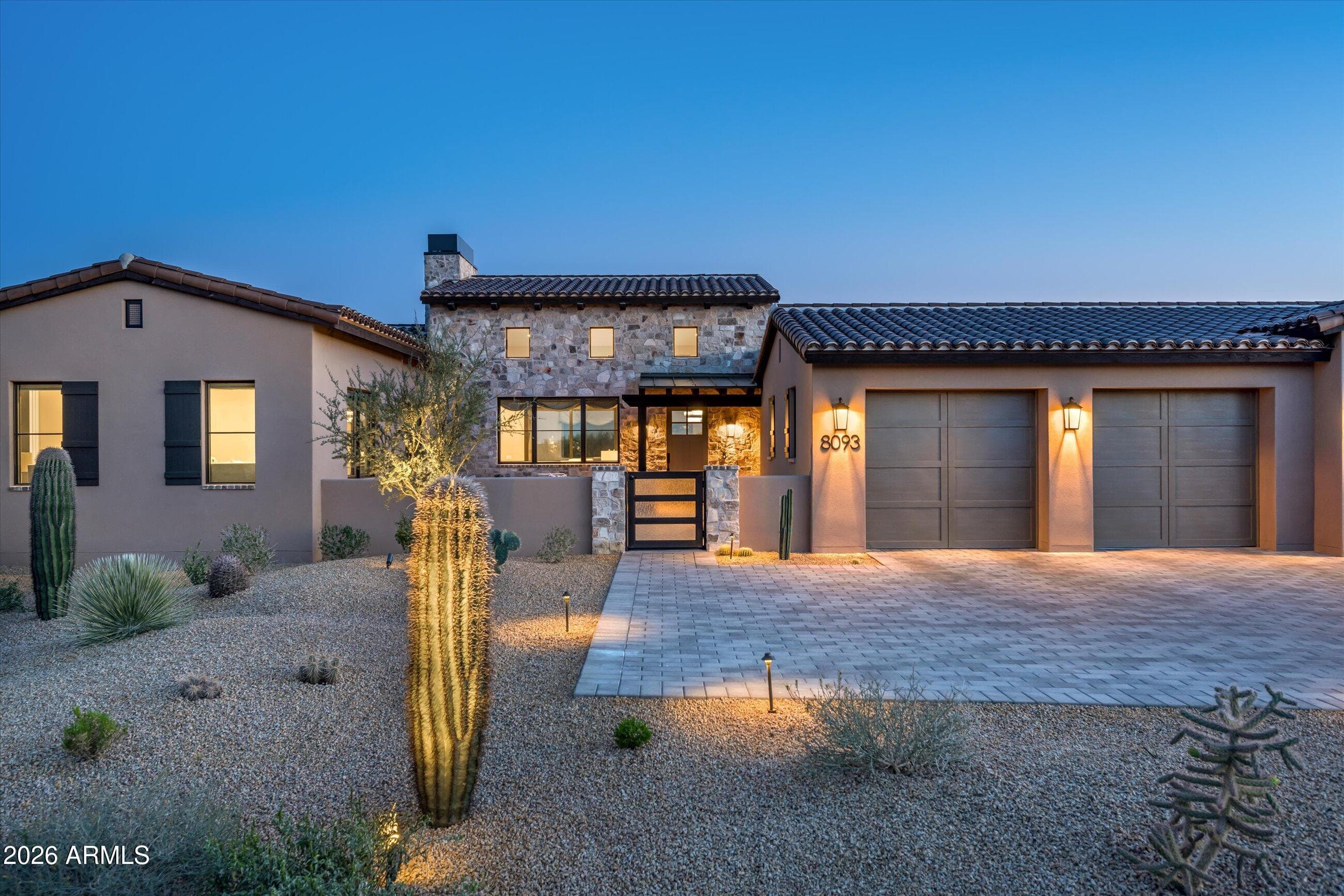 8093 E Tortuga View Ln — photo 2