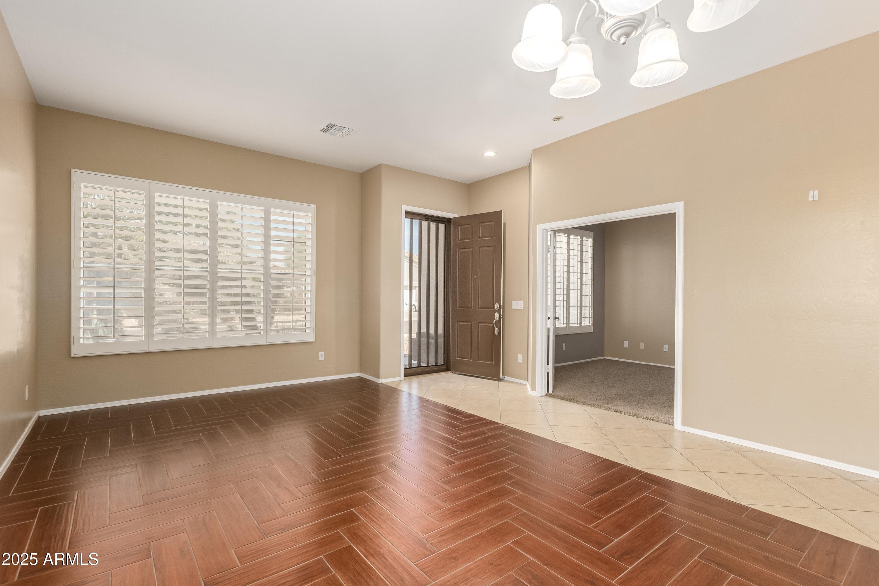 3405 W Ian Dr — photo 2