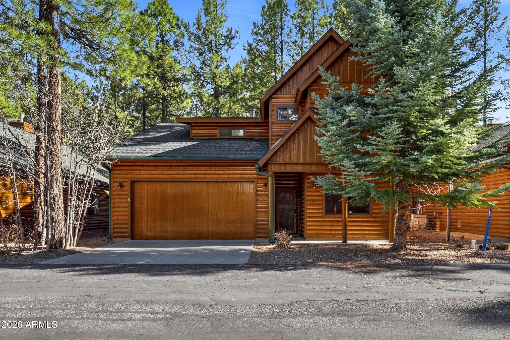 3915 Elk Hollow Dr — photo 1