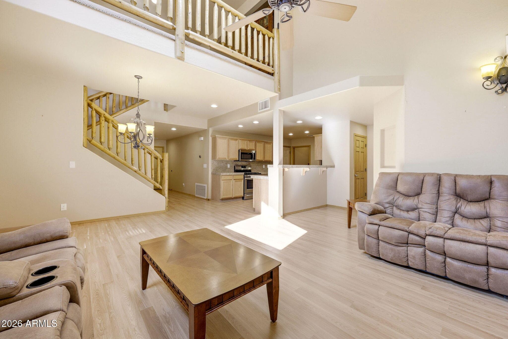 3915 Elk Hollow Dr — photo 2