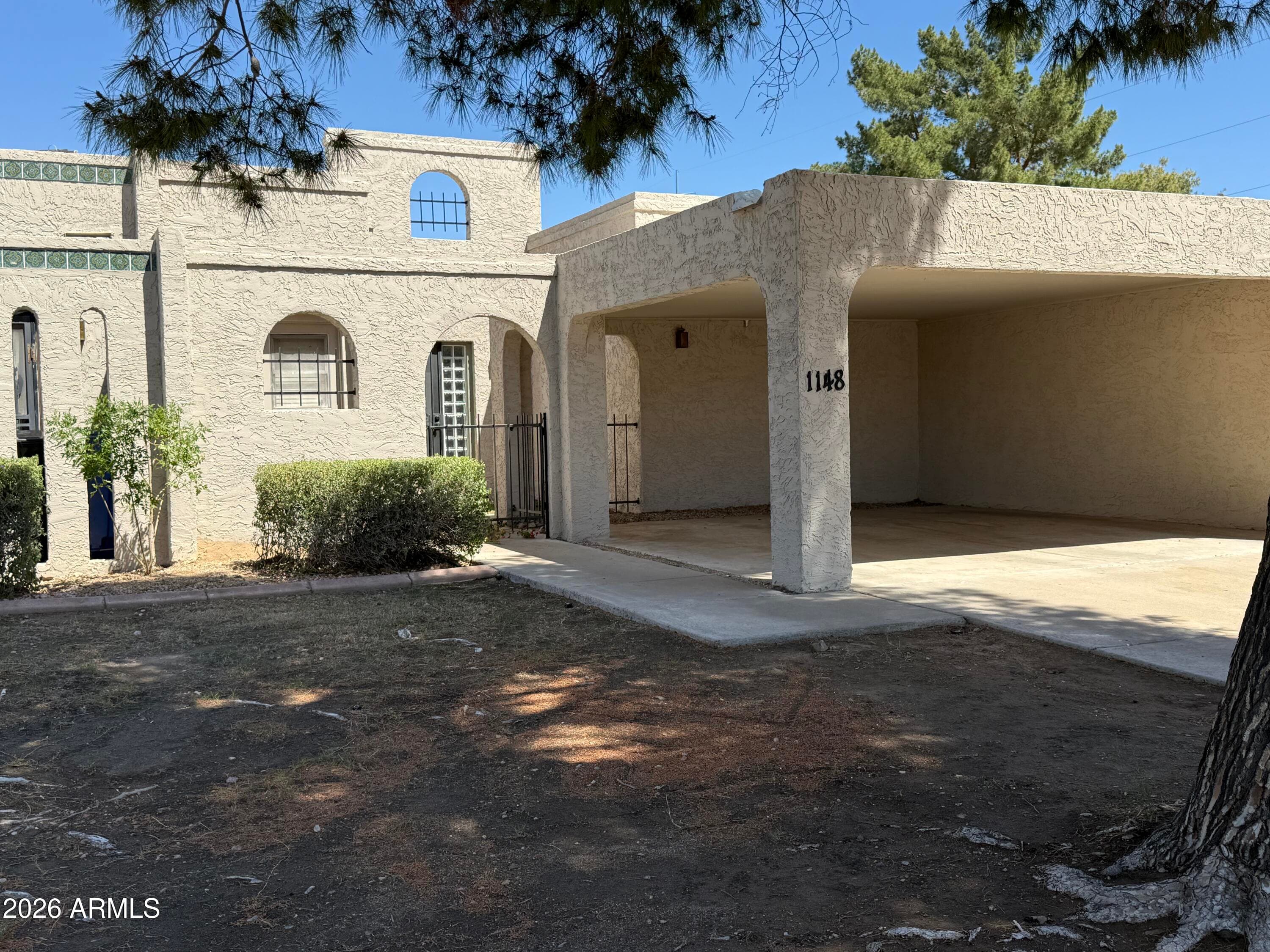 1148 E Cheryl Dr — photo 2