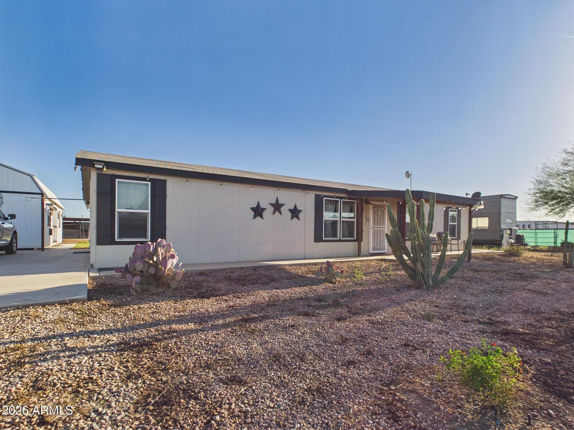 11983 E TENNYSON RD - See more photos