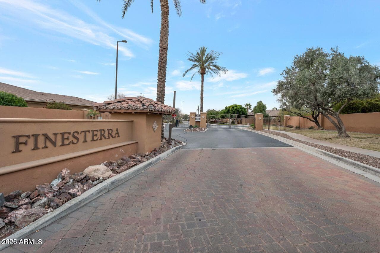 5205 S Sandstone Pl — photo 143