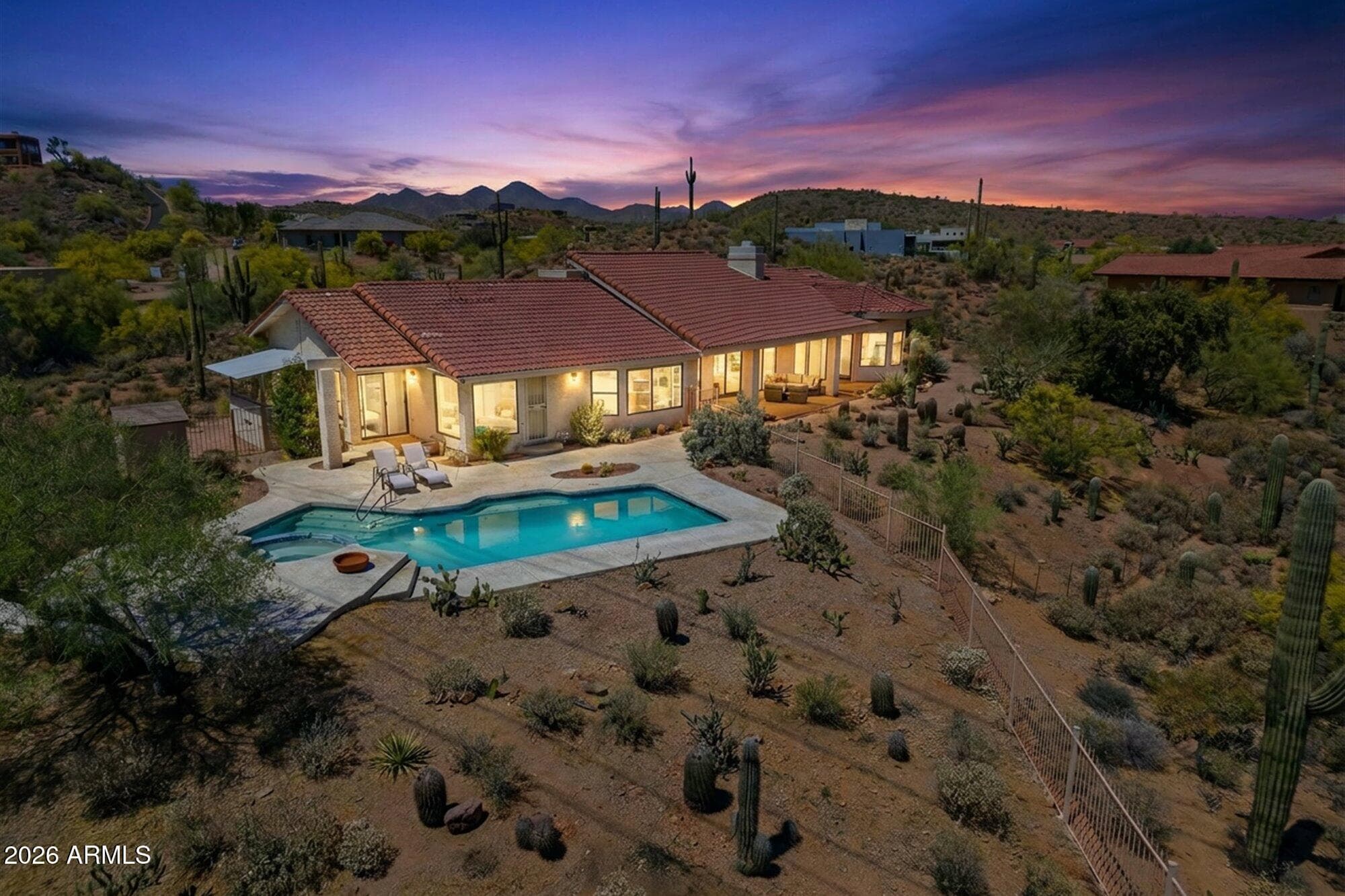 9031 N DESPERADO CT - Photo 3